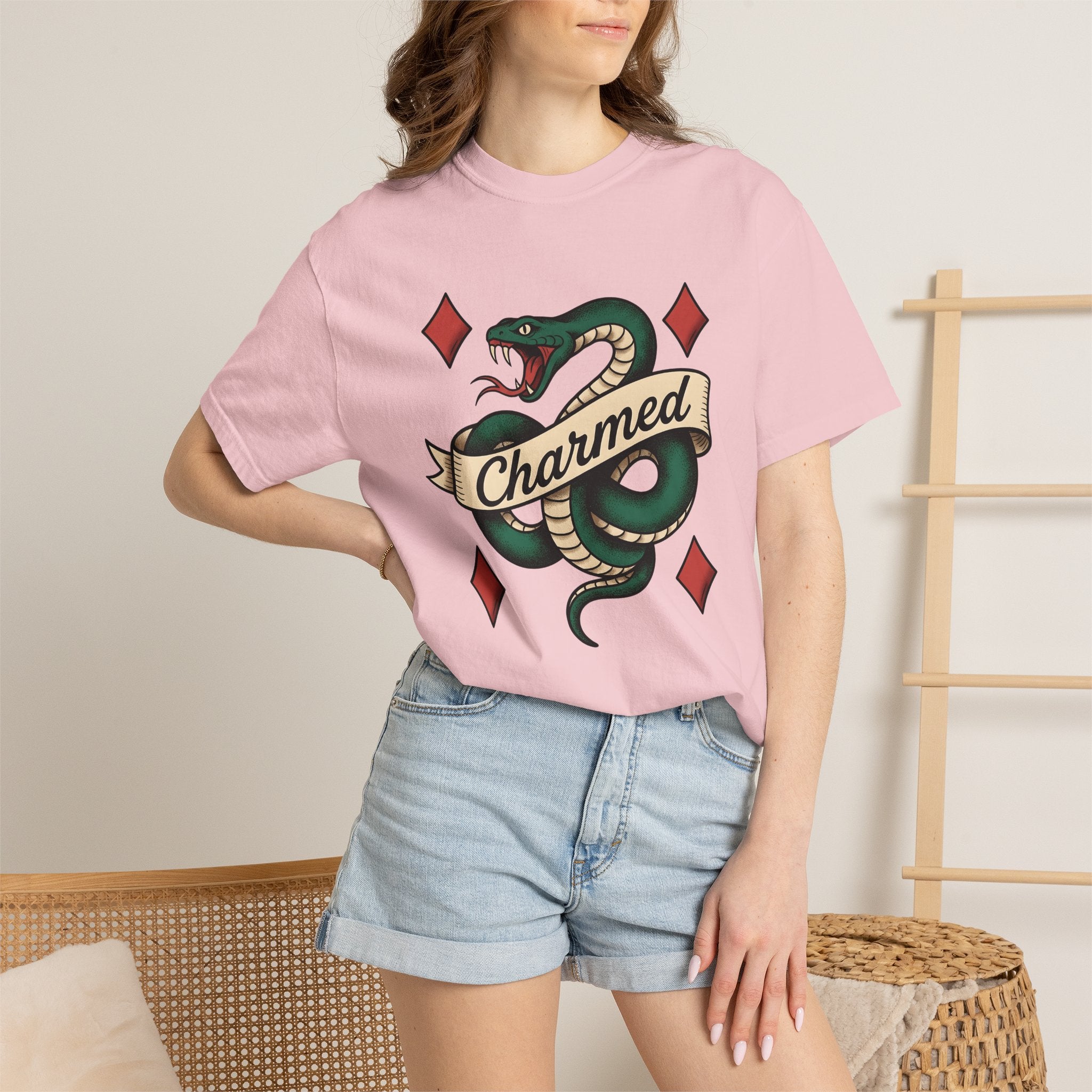 Serpent Banner Shirt St Patricks Day Fauna Gift Women Body Art Tee Snake T-Shirt Shamrock Fan Tattoo Tshirt Wildlife Graphic Heritage Jewel