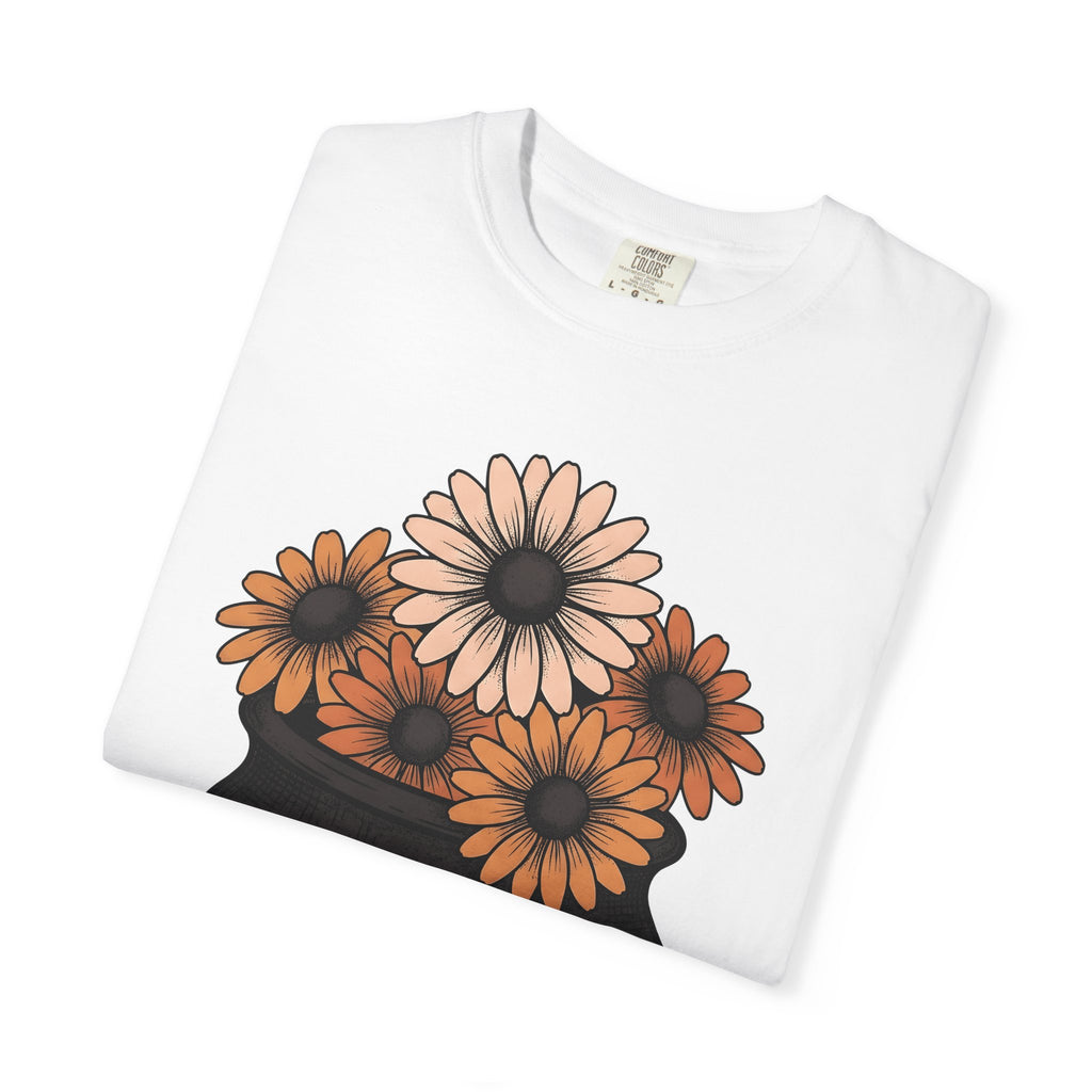 Witch Pot Flowers Shirt Halloween Petals Gift Women Line Art Tee Floral Arrangement T-Shirt Spooky Fan Minimalist Tshirt Floral Graphic