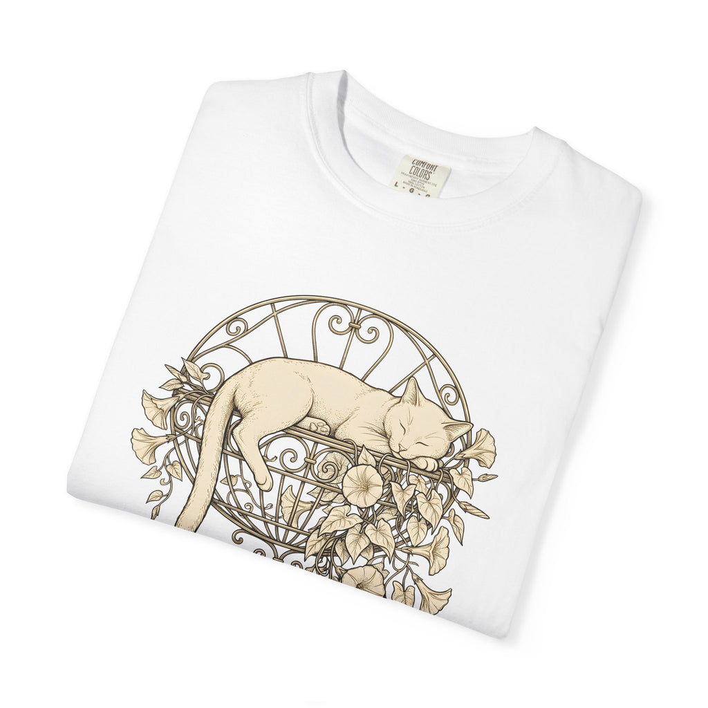 Napping Cat Shirt Cat Botanicals Gift Women Retro Tee Kitten T-Shirt Cat Fan Feline Tshirt Floral Graphic Sketch Blooms Tshirt