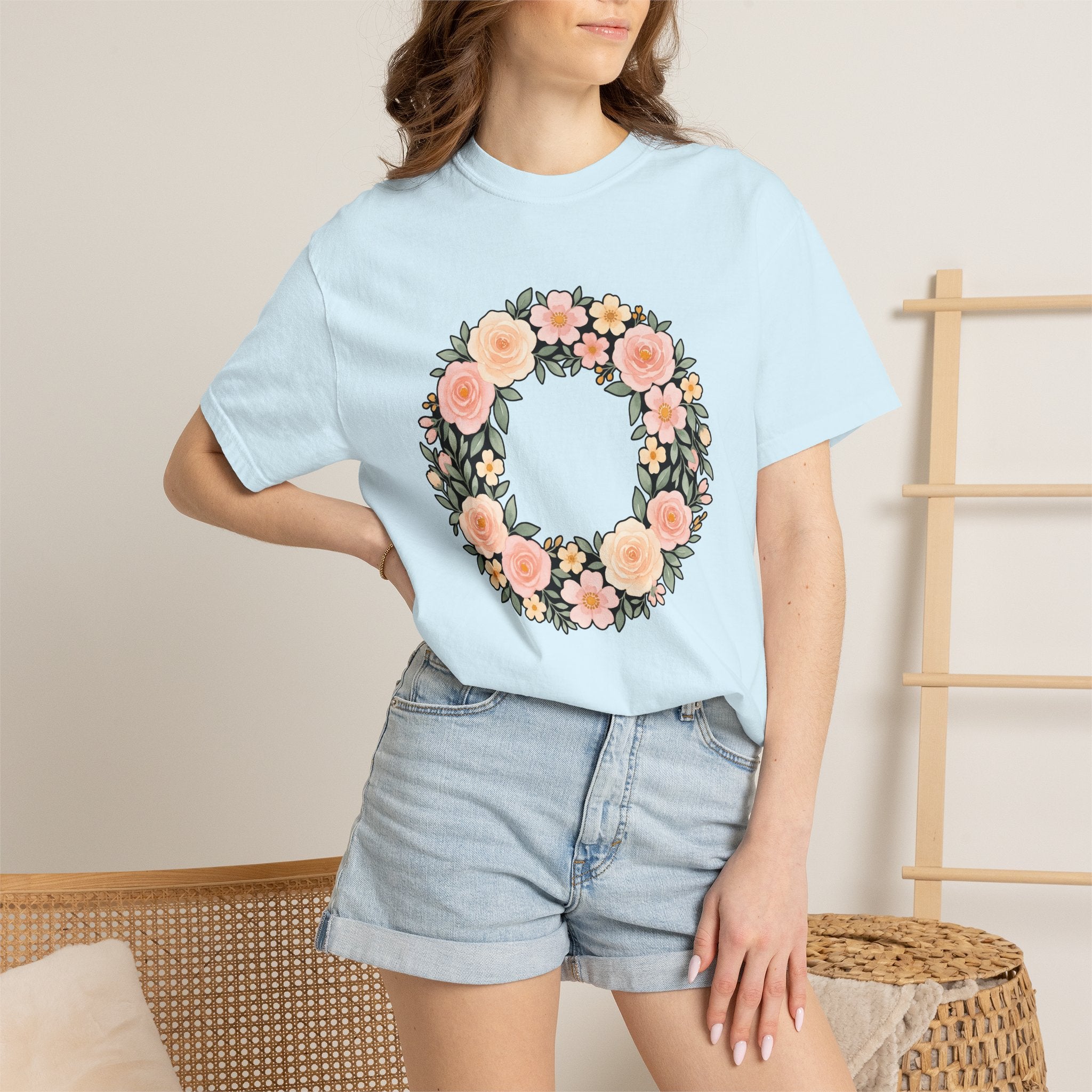 Flower Wreath Shirt Easter Flowers Gift Women Watercolor Tee Wreath T-Shirt Easter Fan Floral Tshirt Painted Graphic Floral Design Sketch