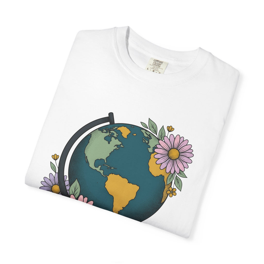 Earth Blooms Shirt Teacher Adventure Gift Women Folk Tee Floral T-Shirt Educator Enthusiast Bohemian Tshirt Explorer Graphic Rustic