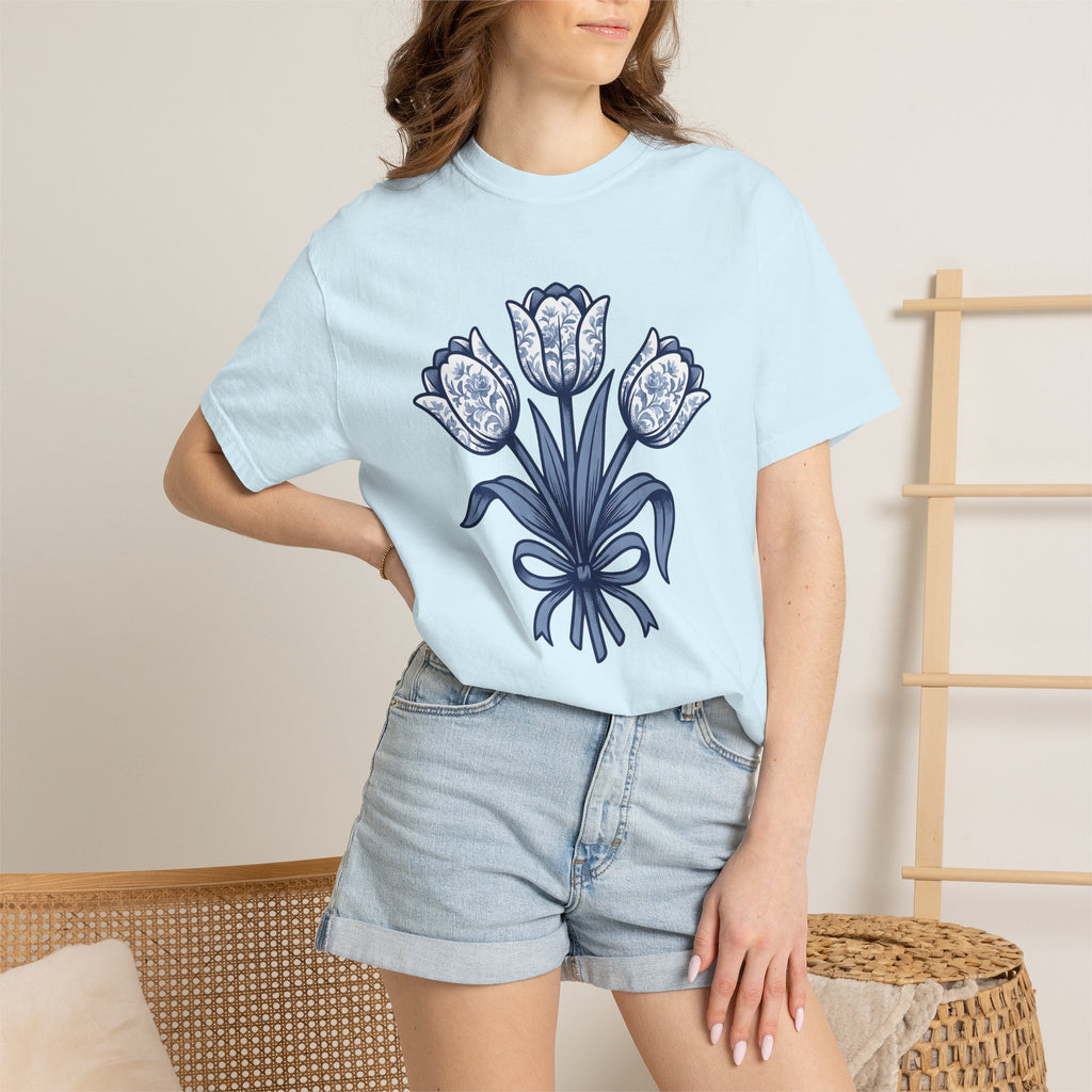 Tulip Flowers Shirt Easter Bouquet Gift Women Retro Tee Flower T-Shirt Spring Fan Floral Tshirt Floral Graphic Simple Bow Tshirt