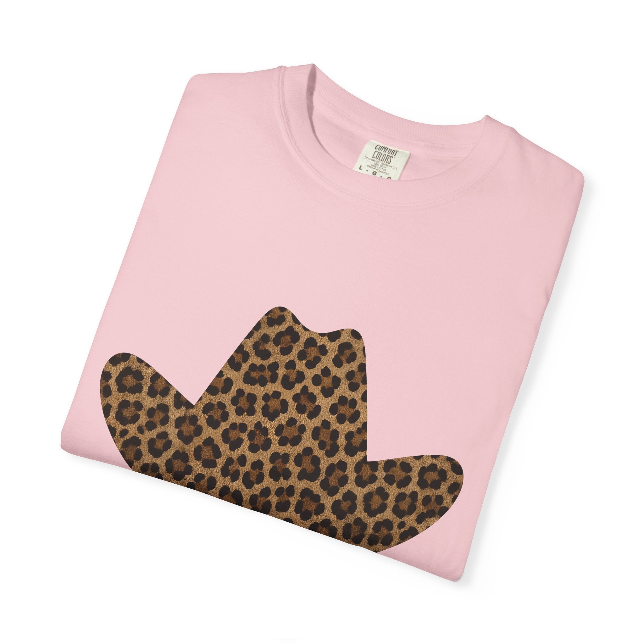 Spotted Cowboy Hat Shirt Animal Print Rustic Gift Women Graphic Tee Cowboy Hat T-Shirt Leopard Fan Graphic Tshirt Country Design