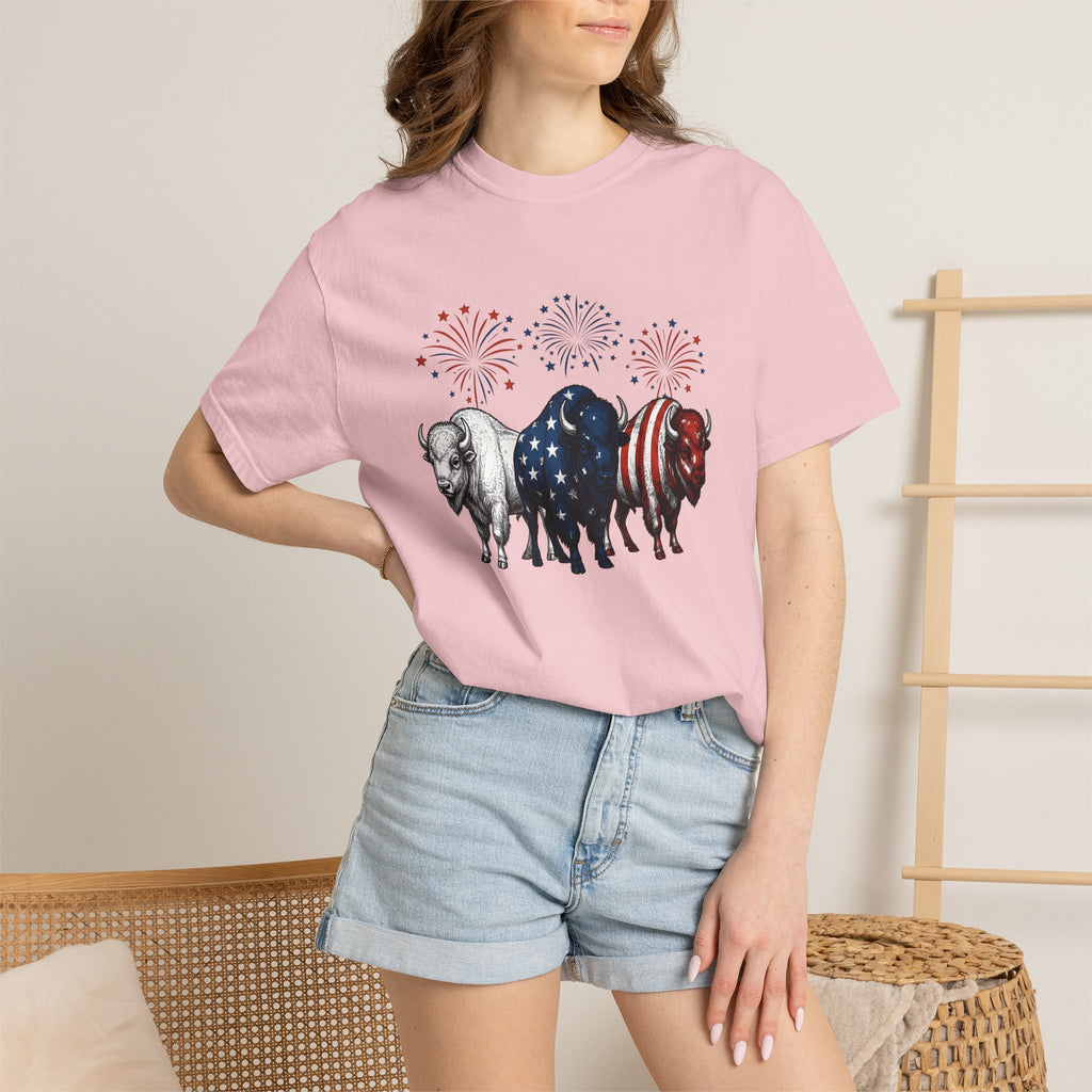 Liberty Bison Shirt America Ranch Gift Women Classic Tee Bison T-Shirt Patriot Fan Buffalo Tshirt Ranch Graphic Doodle Pyrotechnics Tshirt