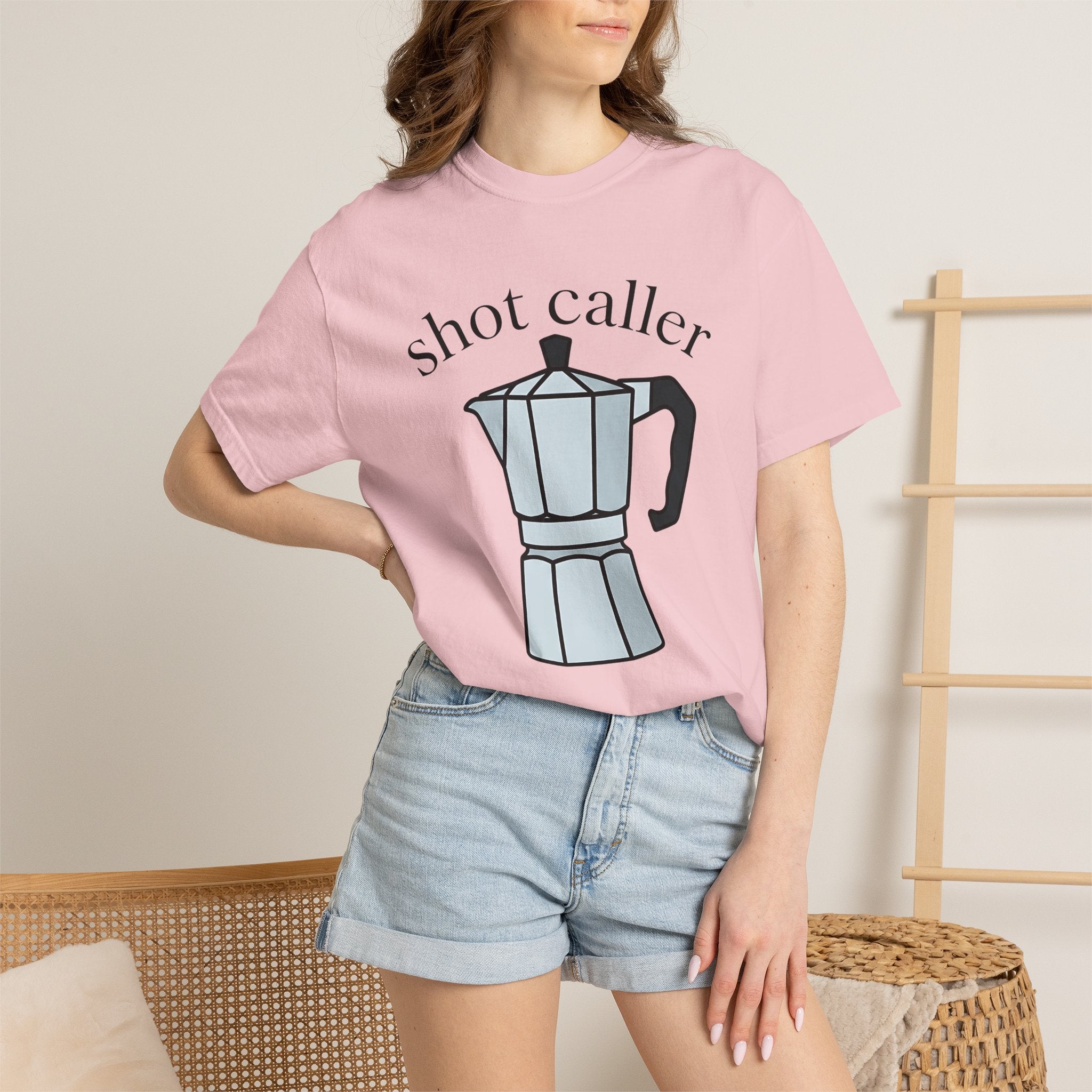 Coffee Pot Shirt Moms Drink Gift Women Line Art Tee Coffee Maker T-Shirt Mom Fan Coffee Mug Graphic Abstract Coffee Machine Tshirt