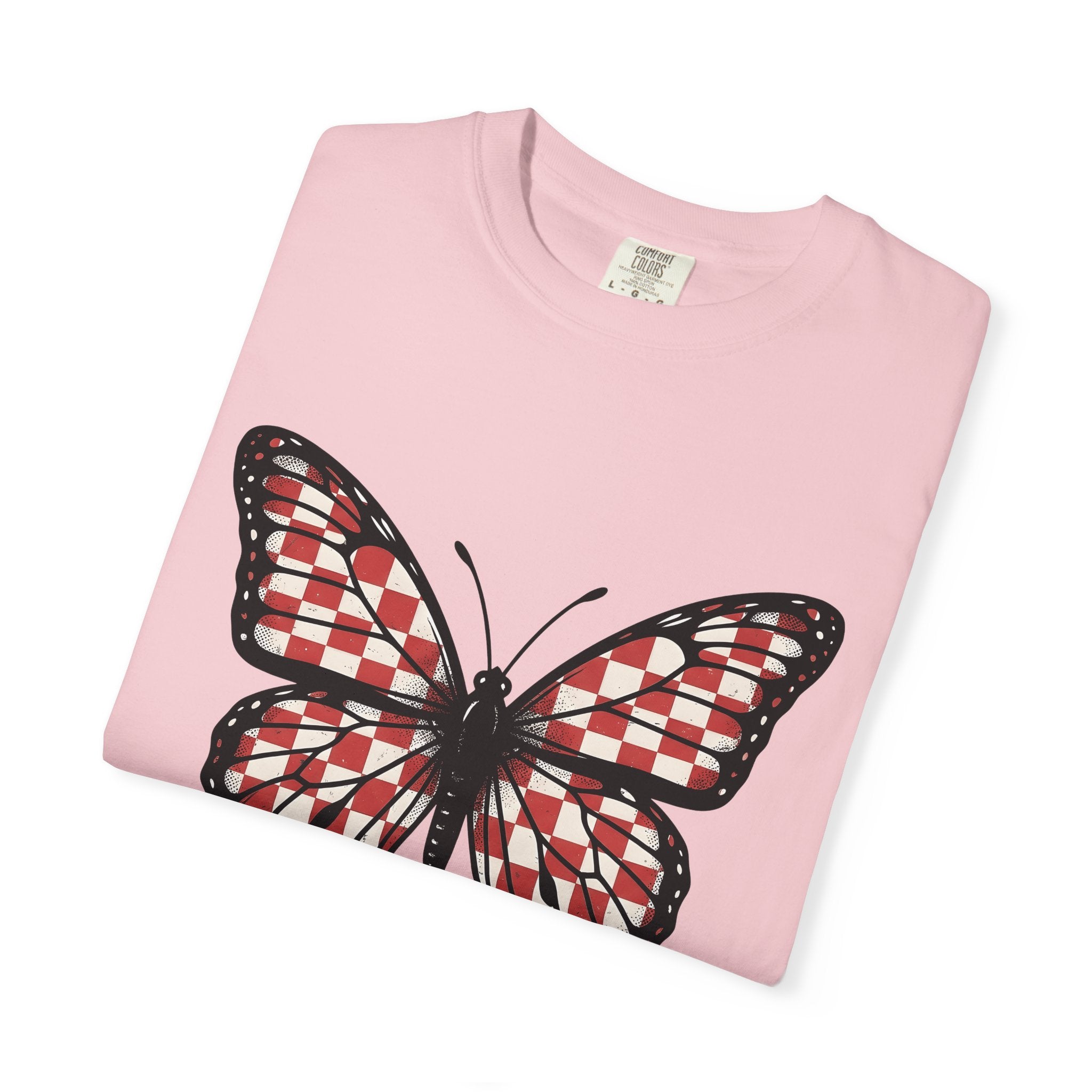 Butterfly Graphic Shirt Mom Nature Gift Women Farmhouse Tee Butterfly T-Shirt Motherhood Fan Rustic Tshirt Environmental Graphic Vintage