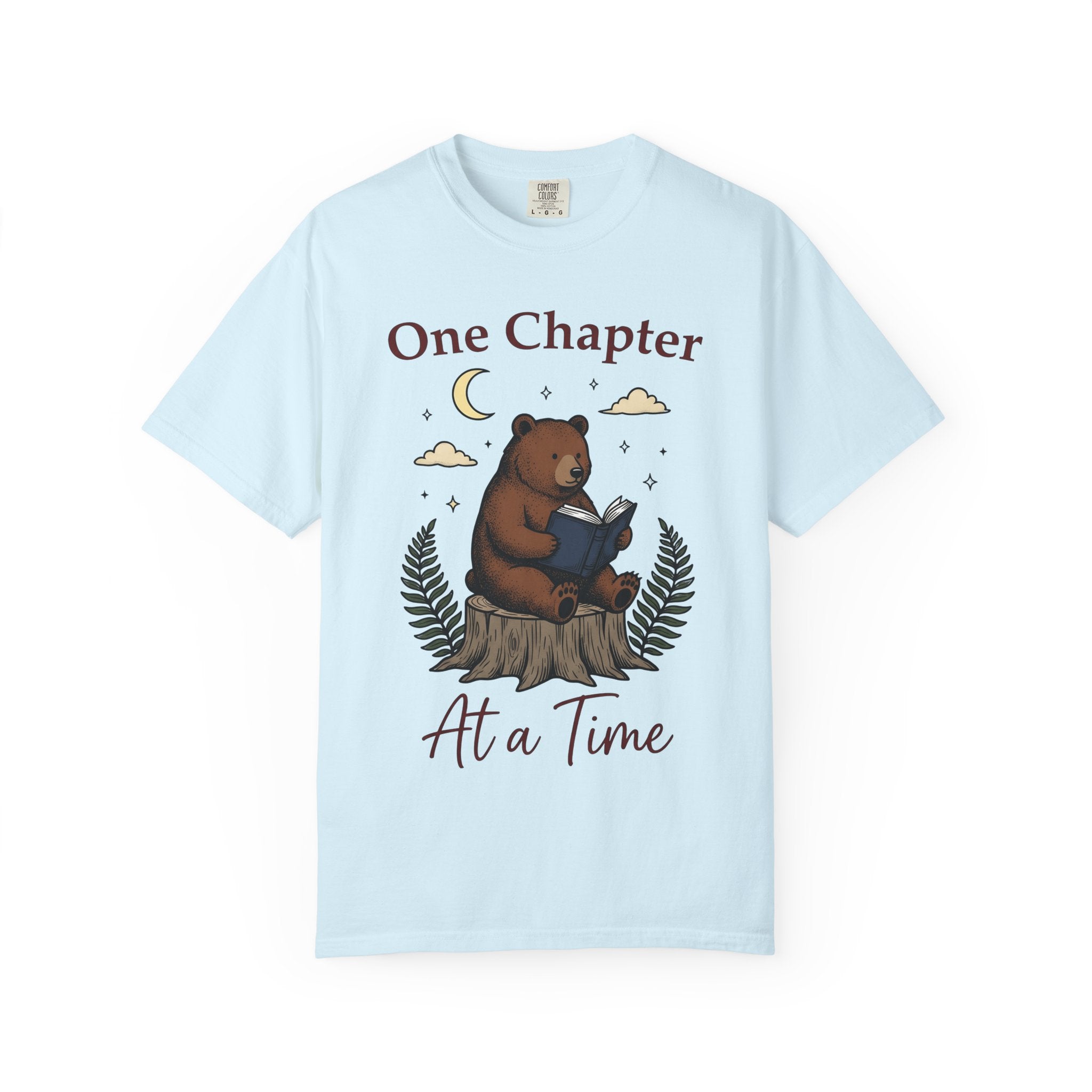 Bear Reading Shirt Book Creatures Gift Women Playful Tee Teddy T-Shirt Bibliophile Fan Cute Tshirt Animal Graphic Classic Moonlight Tshirt