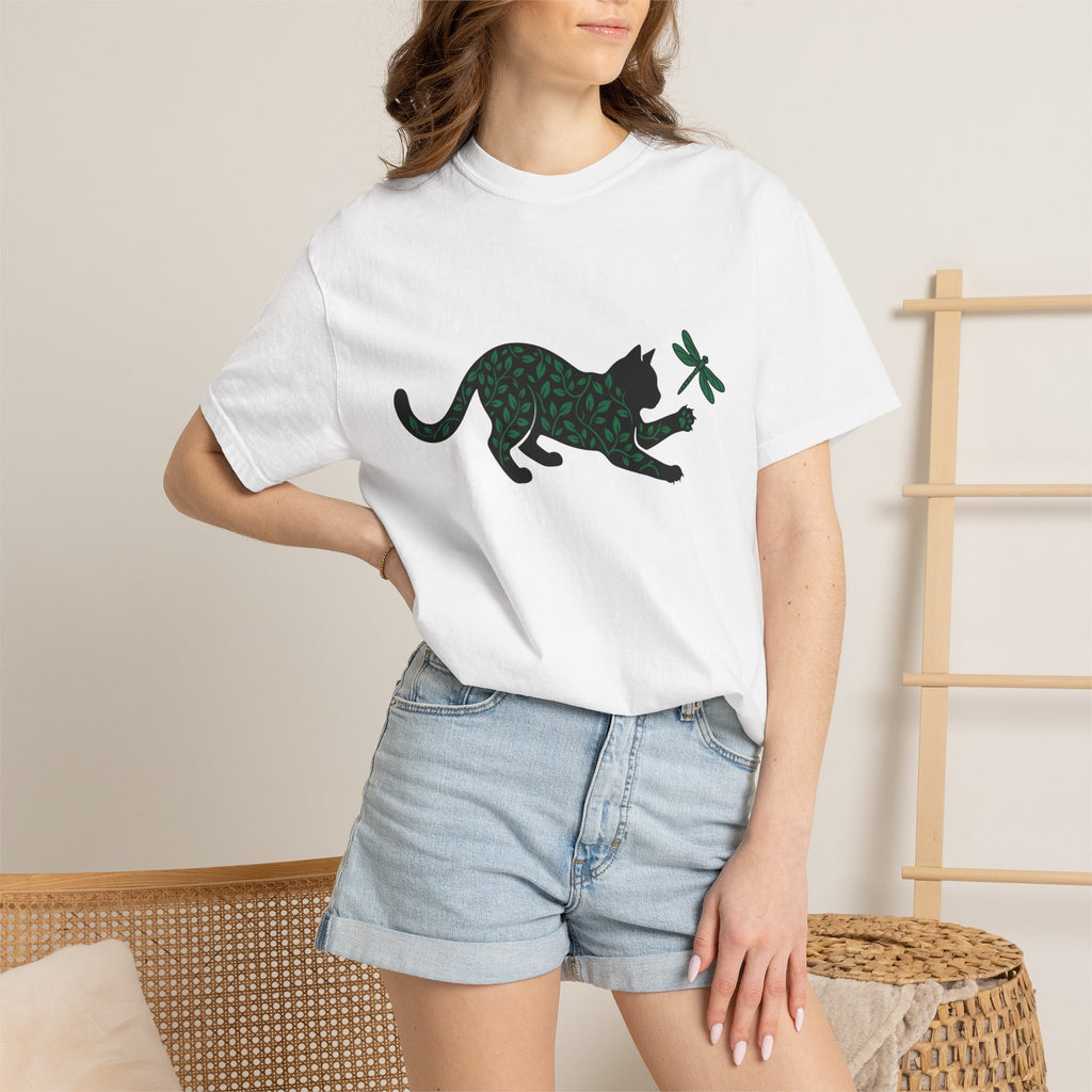 Cat Silhouette Shirt Cat Nature Gift Women Botanical Tee Kitten T-Shirt Cat Fan Feline Tshirt Wildlife Graphic Minimalist Dragonfly Tshirt
