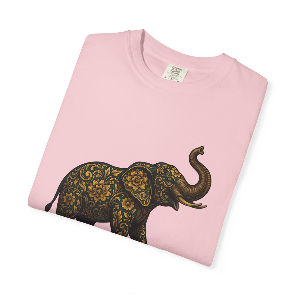 Blooming Elephant Shirt Boho Chic Critter Gift Women Folk Art Tee Elephant T-Shirt Hippie Fan Tribal Tshirt Creature Graphic Sketch Motif