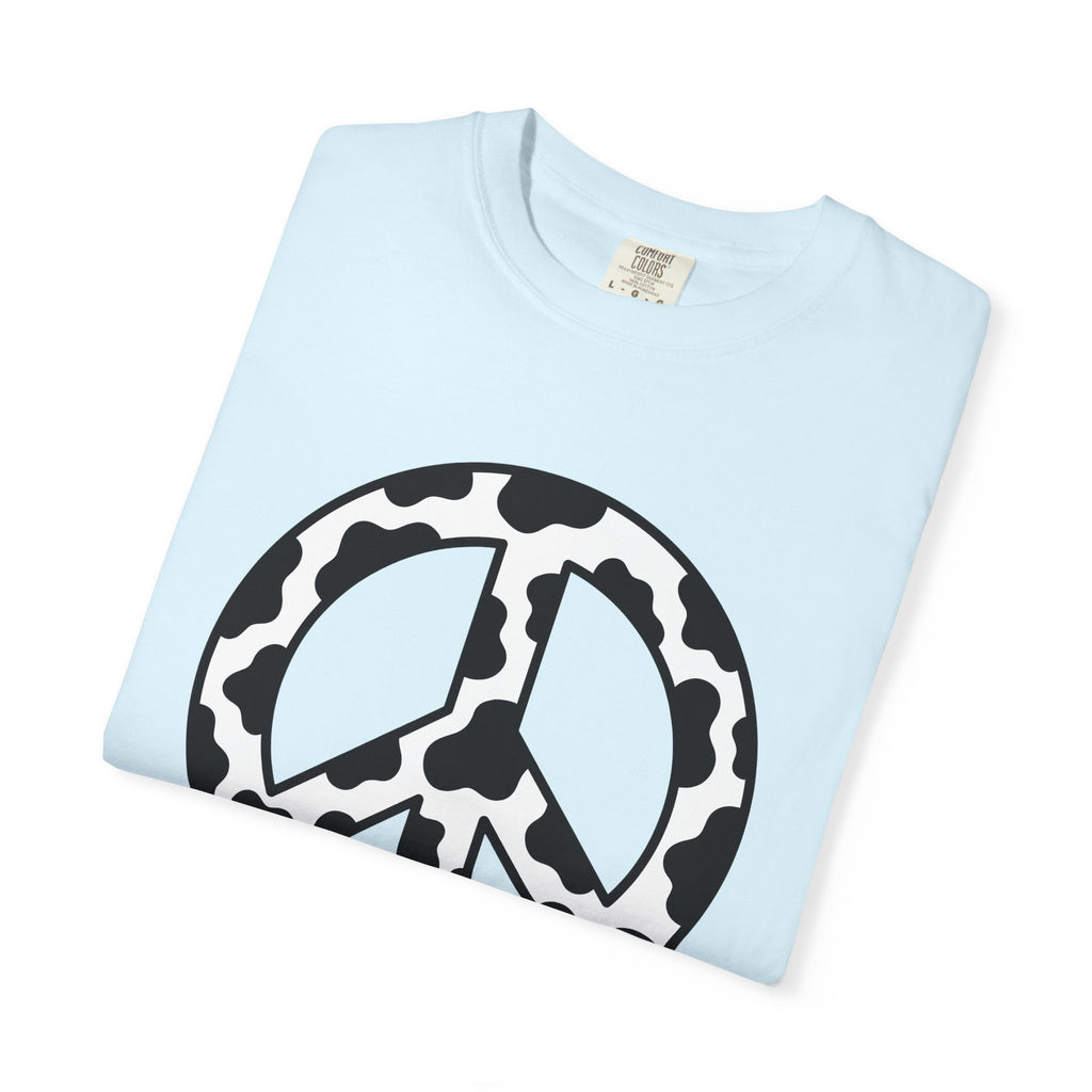 Cow Pattern Peace Symbol Shirt Cowgirl Boho Gift Women Graphic Tee Cow Print T-Shirt Rodeo Fan Western Tshirt Hippie Design Cowgirl Graphic
