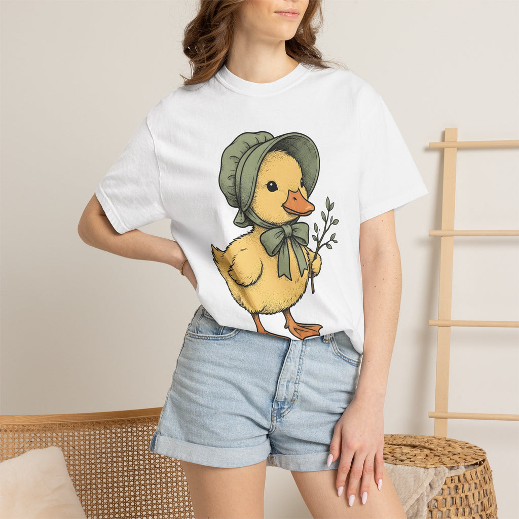 Baby Duck Bonnet Shirt Easter Bloom Gift Women Antique Tee Duckling T-Shirt Easter Fan Baby Bonnet Tshirt Vintage Illustration Line Art Limb
