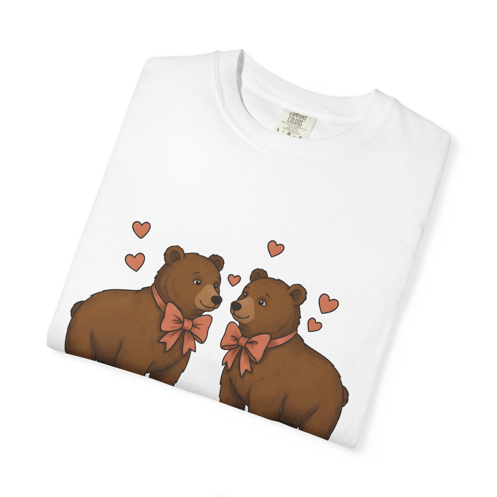 Bear Couple Shirt Animals Love Gift Women Cute Tee Bear T-Shirt Animal Fan Cartoon Tshirt Romance Graphic Hand Drawn Hearts Tshirt