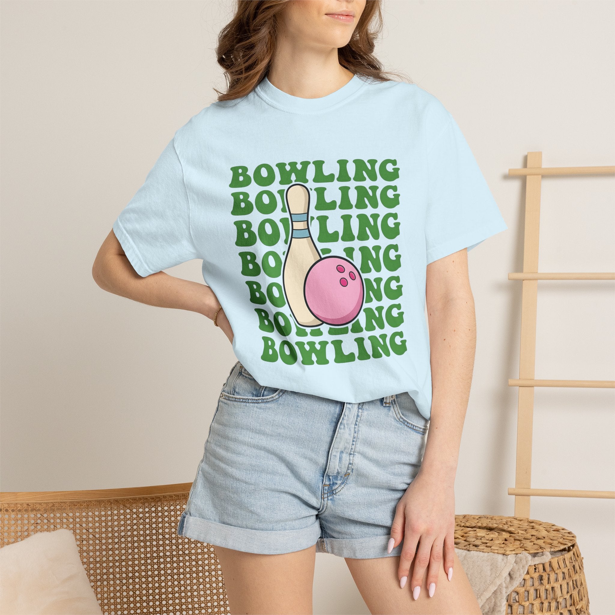 Bowling Ball Pin Shirt Bowling Athletics Gift Women Comic Tee Bowling Pin T-Shirt Bowler Fan Bowling Art Tshirt Sports Graphic Block Vintage