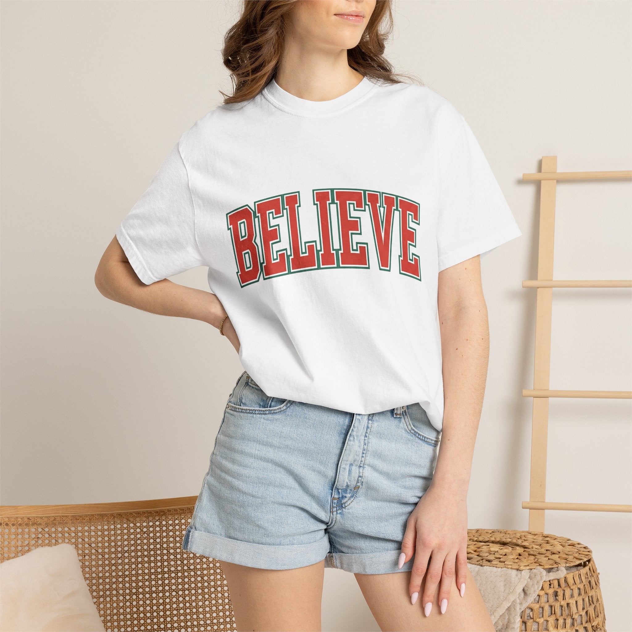 Varsity Block Text Shirt Christmas Holiday Gift Women Bold Tee Lettering T-Shirt Xmas Fan Typography Tshirt Seasonal Graphic Retro