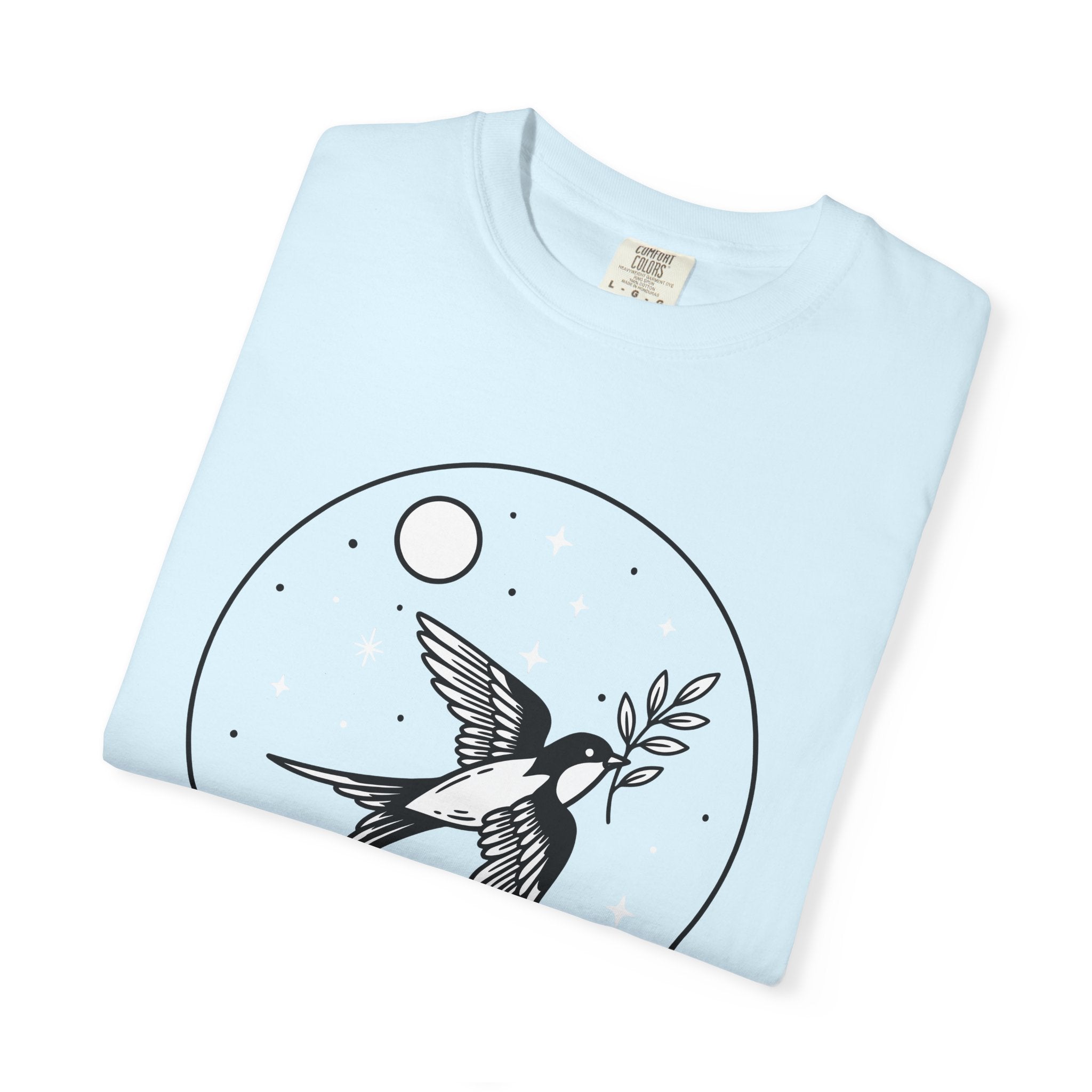 Bird Swallow Shirt Boho Chic Zodiac Gift Women Hand Drawn Tee Swallows T-Shirt Bohemian Fan Illustrated Tshirt Astrology Graphic Design