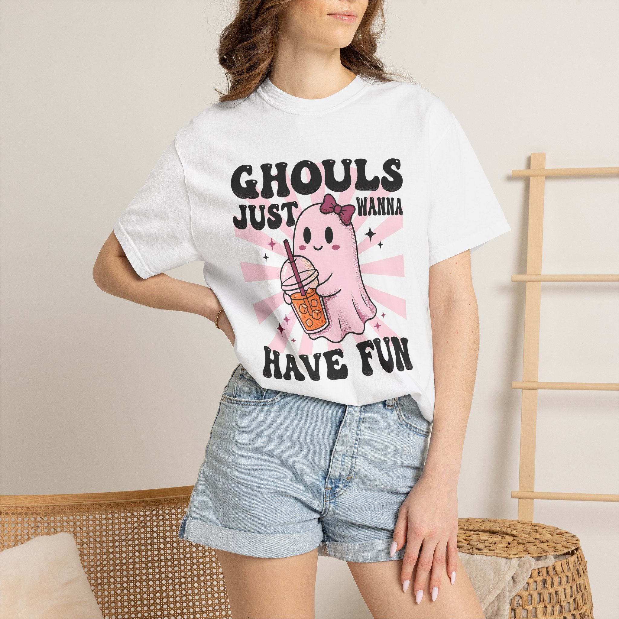 Spooky Bubble Tea Shirt Halloween Sweet Gift Women Cute Tee Boba T-Shirt Horror Fan Kawaii Tshirt Dessert Graphic Vintage Ribbon Tshirt