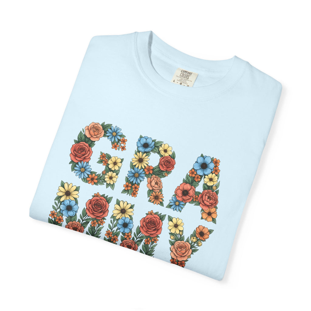 Flower Initials Shirt Grandma Wrap Gift Women Line Art Tee Monogram T-Shirt Nana Enthusiast Illustration Graphic Cartoon Rose Petals Tshirt