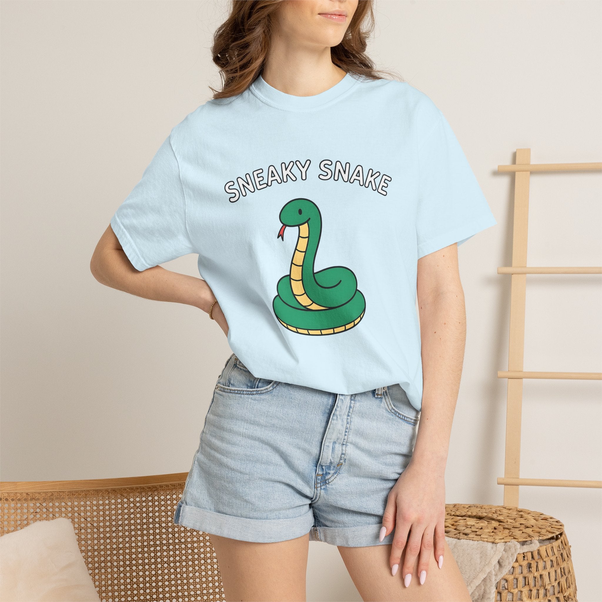 Cute Snake Shirt Funny Pets Gift Women Charming Tee Serpent T-Shirt Humor Fan Reptile Graphic Tshirt Basic Forked Tongue Tshirt