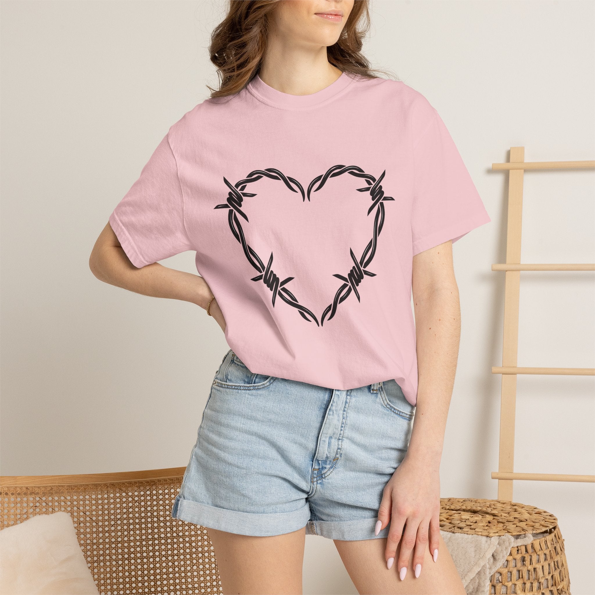 Spiked Wire Heart Shirt Cowgirl Cowboy Gift Women Heavy Tee Barbed Heart T-Shirt Rodeo Fan Grunge Tshirt Cowboy Graphic Clean Braided Wire
