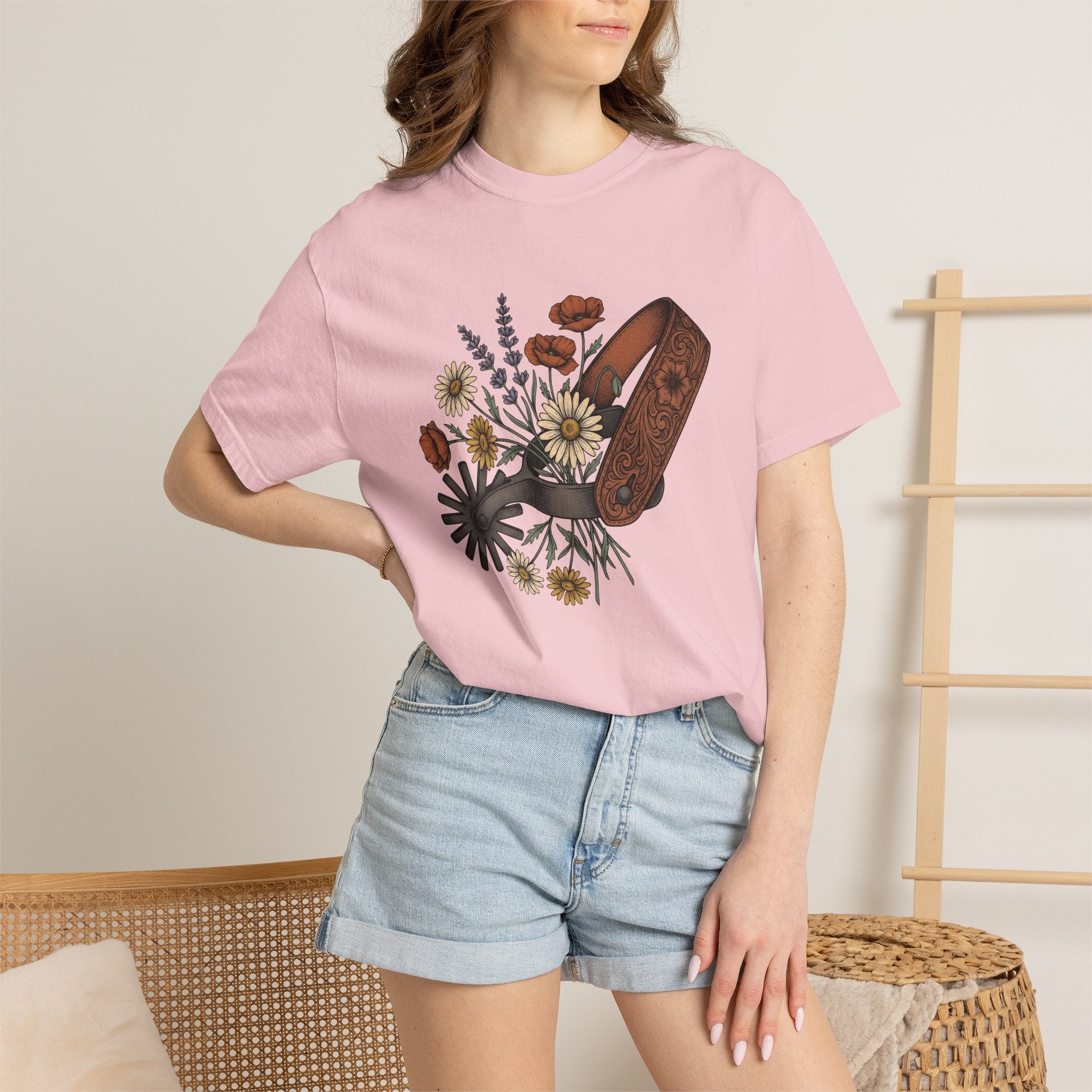Cowboy Spur Shirt Cowgirl Blossom Gift Women Rustic Tee Spur T-Shirt Cowgirl Fan Western Tshirt Floral Graphic Retro Meadow Flowers Tshirt