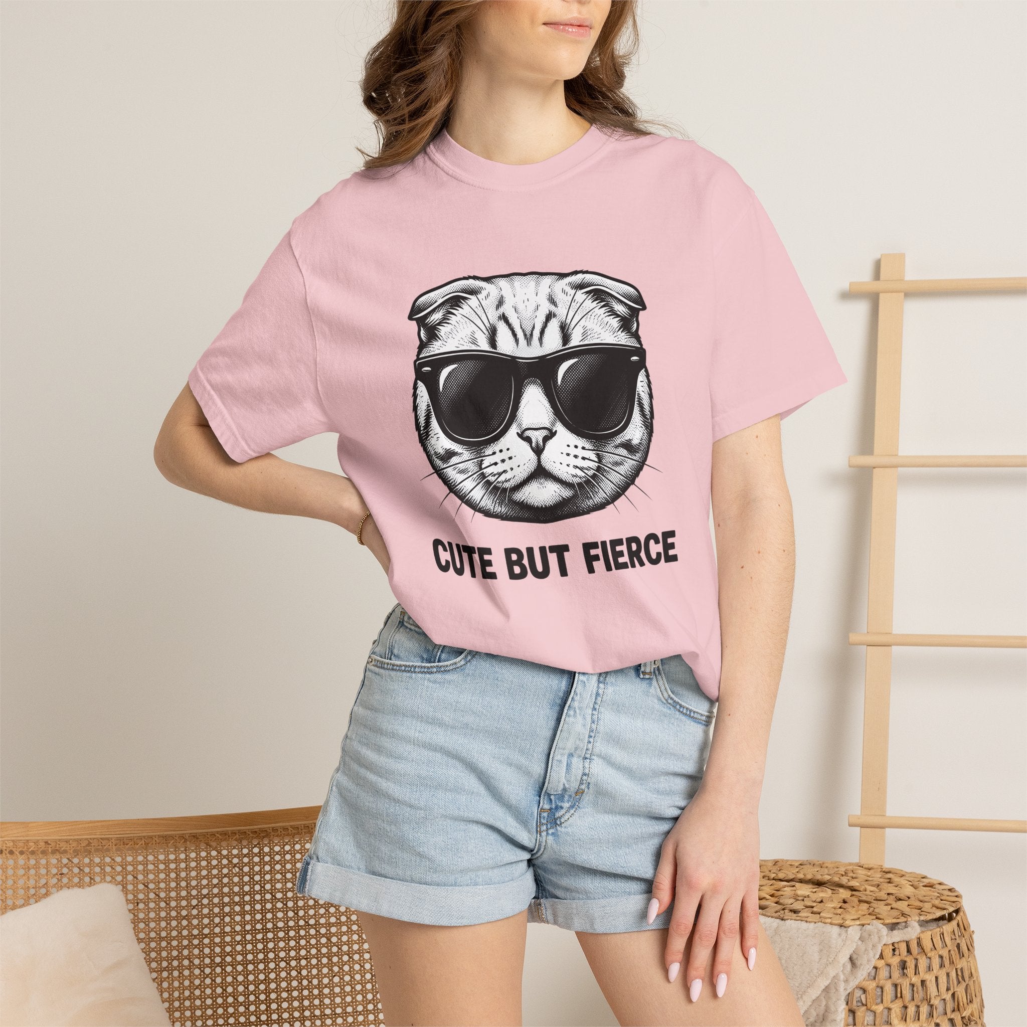 Cat Sunglasses Shirt Cat Humor Gift Women Bold Tee Cool Cat T-Shirt Feline Fan Retro Tshirt Funny Graphic Cat Vintage Whiskers Tshirt