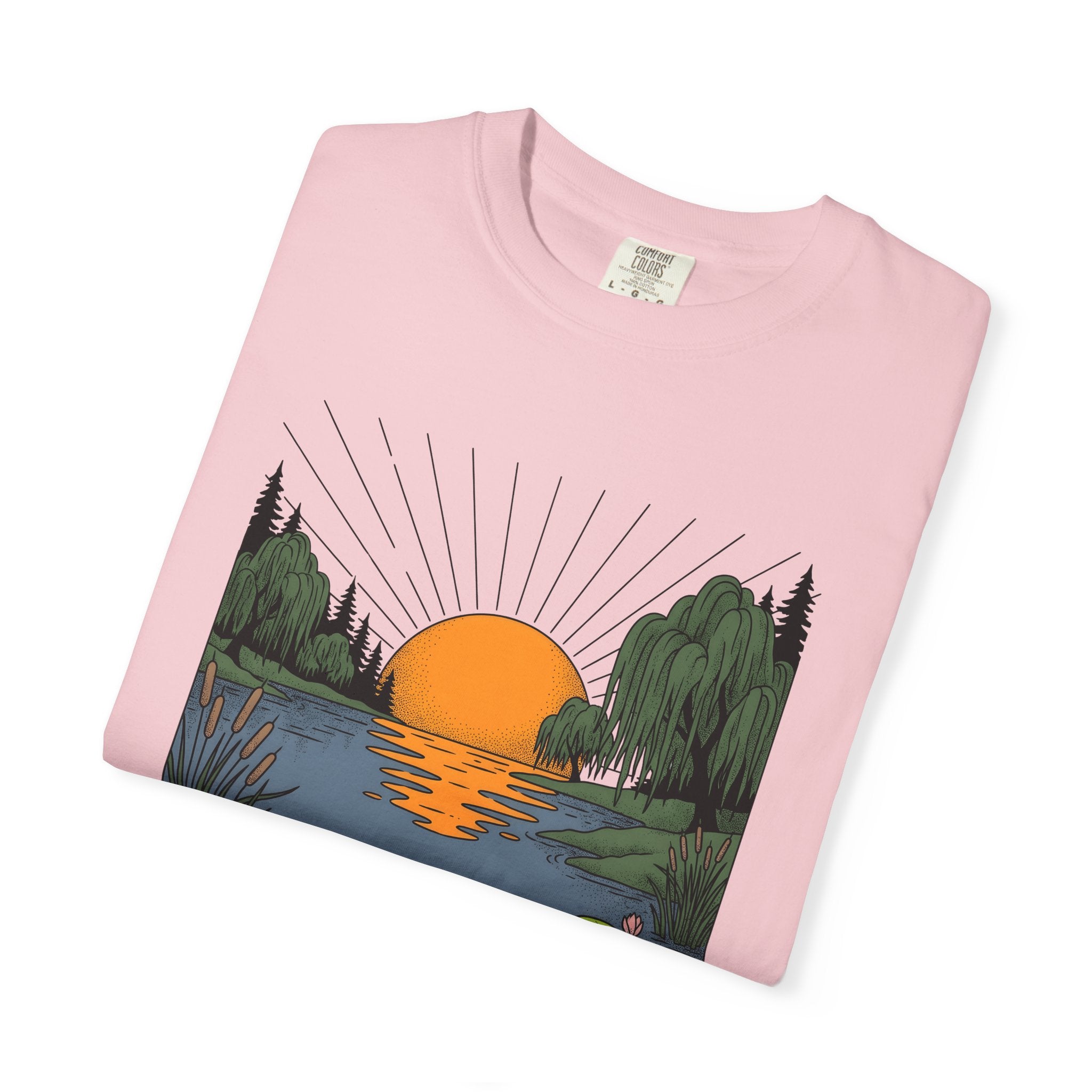 Twilight Lake Scene Shirt Nature Wildlife Gift Women Garden Illustration Tee Lakefront T-Shirt Outdoor Fan Botanical Tshirt Animal Graphic
