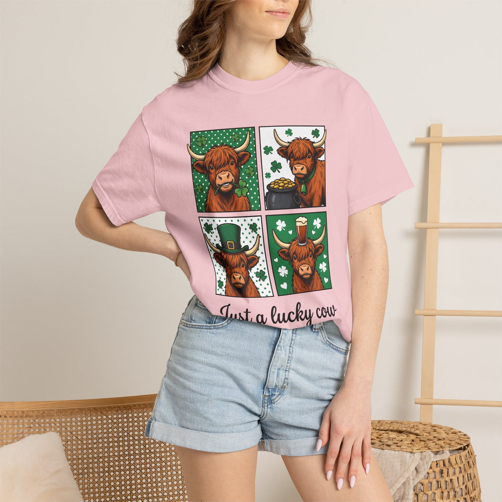 Highland Cow Shirt St Patrick's Day Animal Gift Women Cartoon Tee Cow T-Shirt St Patricks Fan Toon Tshirt Creature Graphic Vintage Shamrock