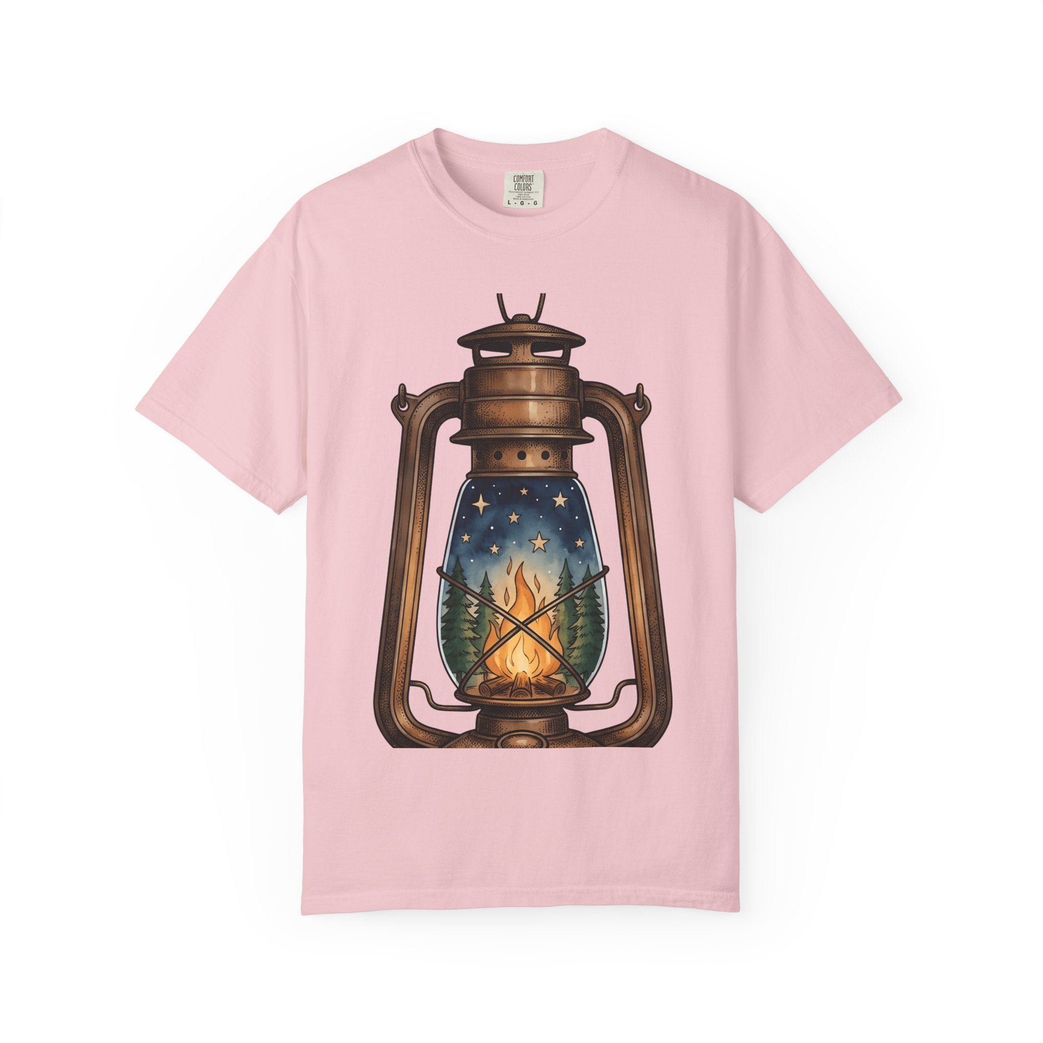 Antique Lantern Shirt Camping Nature Gift Women Cartoon Tee Lamp T-Shirt Camper Fan Lantern Tshirt Wilderness Graphic Pastel Campfire Tshirt