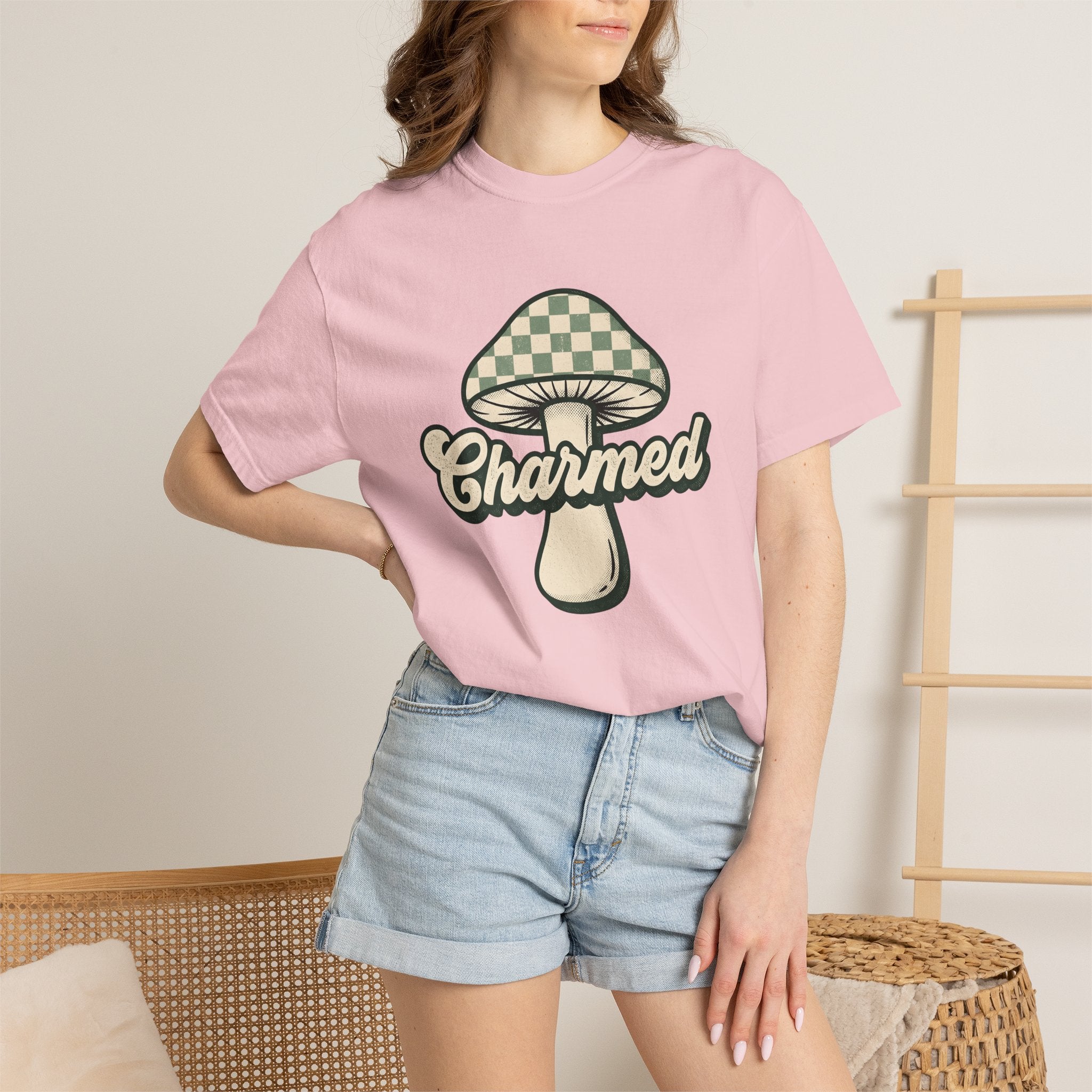 Mushroom Graphic Shirt St Patrick's Day Nature Gift Women Vintage Tee Fungus T-Shirt Shamrock Fan Distressed Tshirt Earth Graphic Retro