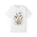 Grasshopper Art Shirt Nature Positivity Gift Women Flower Tee Locust T-Shirt Environmentalist Enthusiast Floral Tshirt Optimistic Graphic
