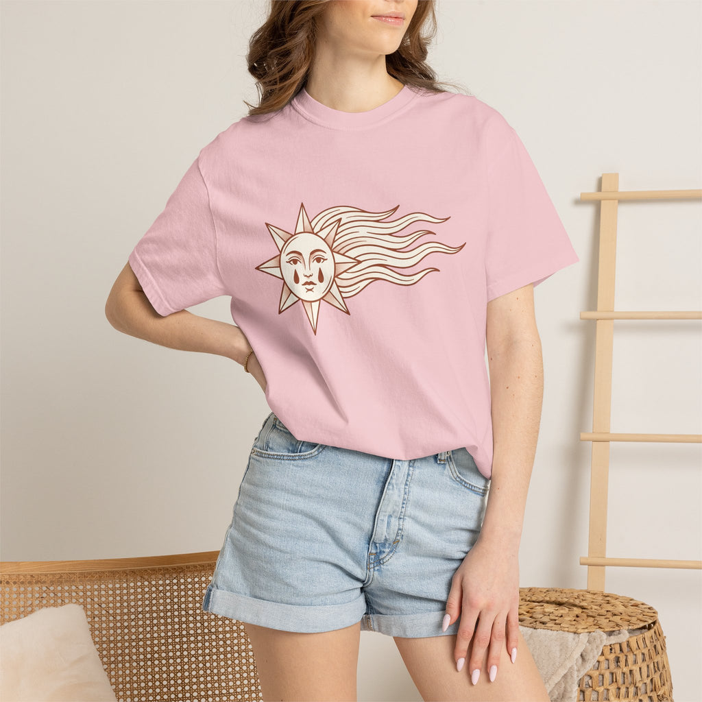 Sun Face Shirt Celestial Zodiac Gift Women Bohemian Tee Sun T-Shirt Galaxy Enthusiast Hippie Tshirt Astrology Graphic Retro Stars Tshirt