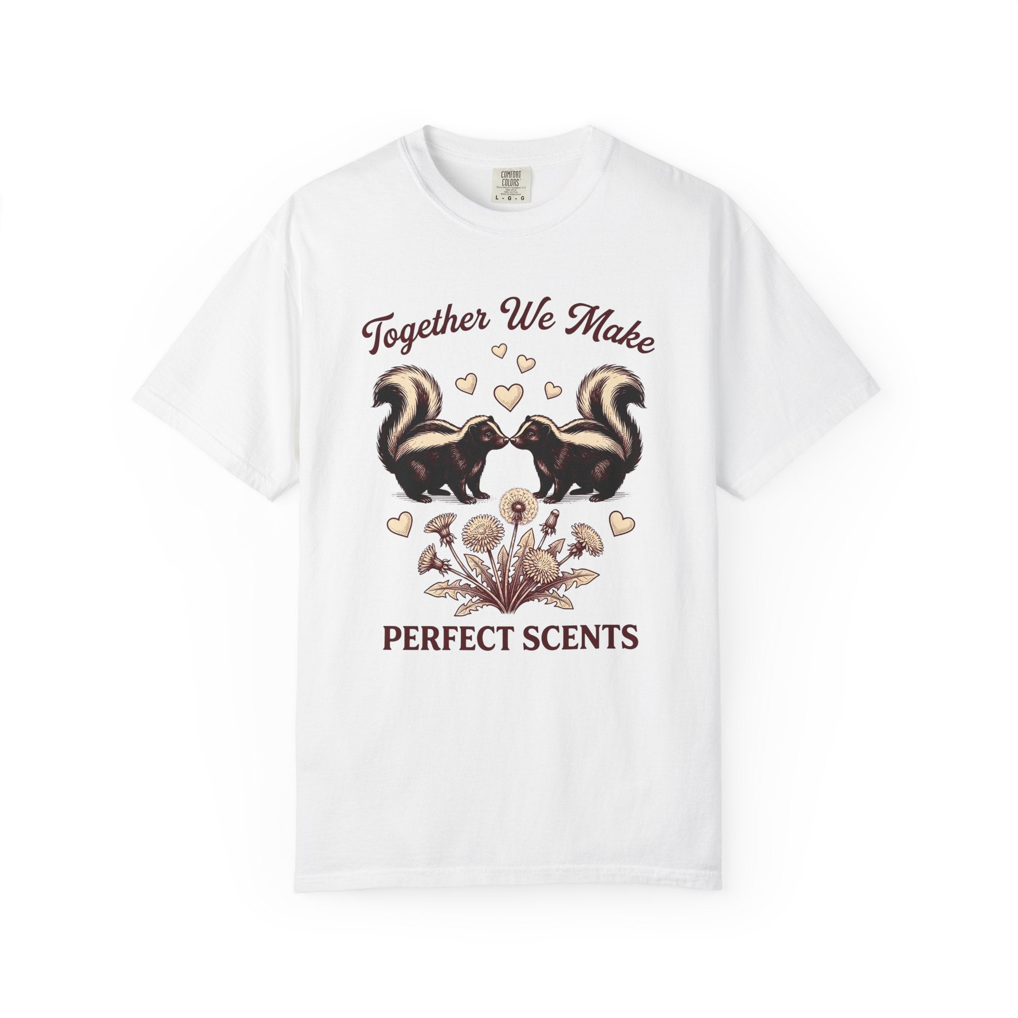 Skunk Duo Shirt St Valentines Day Fauna Gift Women Classic Tee Skunks T-Shirt Valentine Fan Vintage Tshirt Wildlife Graphic Doodle Heart