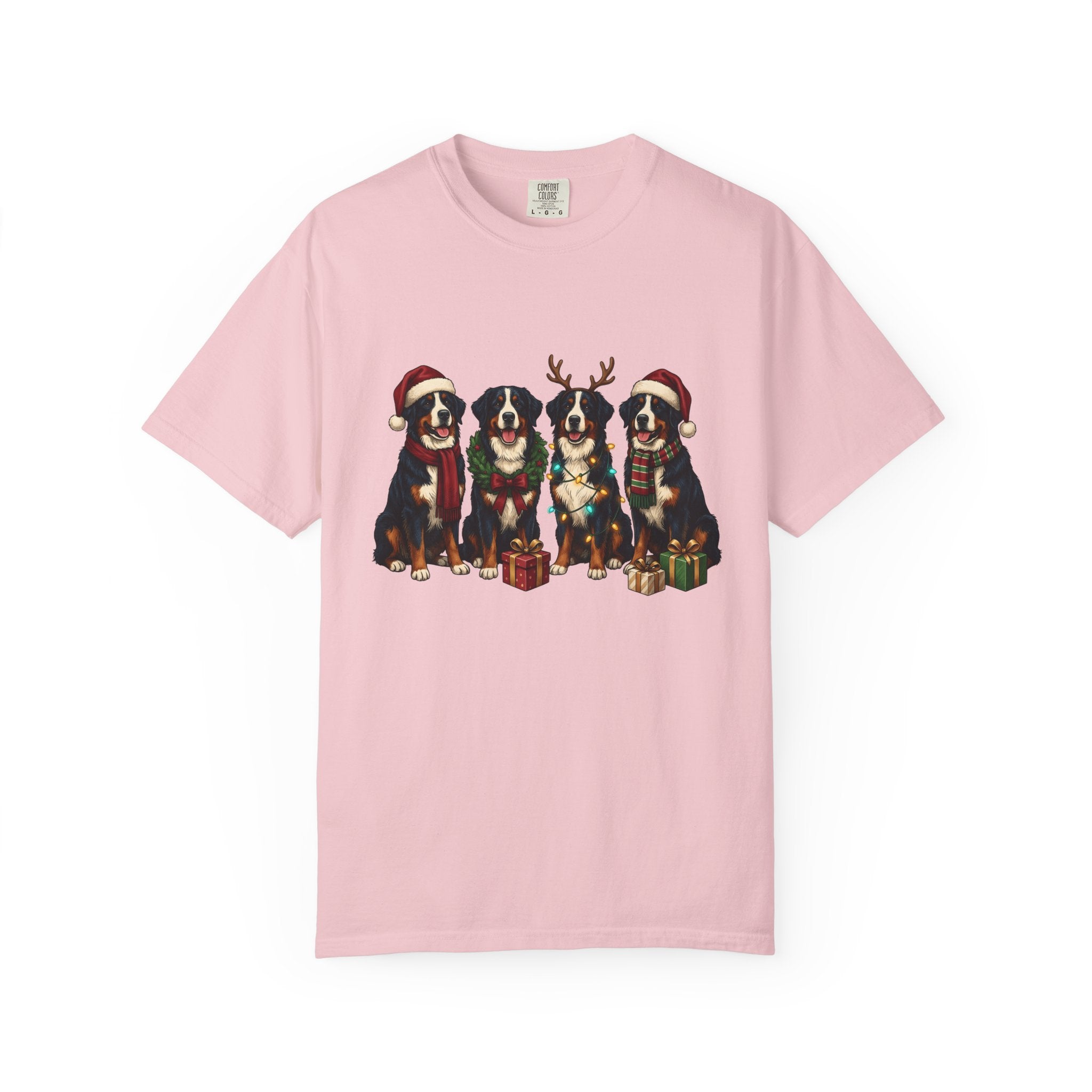 Bernese Mountain Dog Shirt Dog Christmas Gift Women Holiday Graphic Tee Berner T-Shirt Dog Fan Vintage Tshirt Xmas Graphic Retro Presents