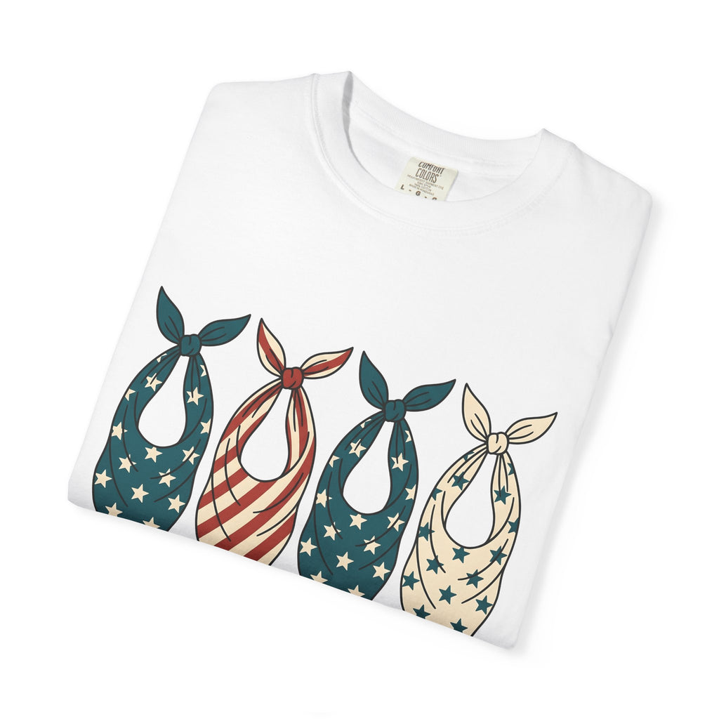 Patriotic Bandana Shirt 4th Of July Patriotic Gift Women Vintage Tee Bandana T-Shirt Independence Day Enthusiast Distressed Tshirt American
