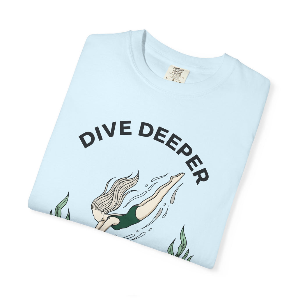 Swimmer Graphic Shirt Sports Fitness Gift Women Minimal Tee Diver T-Shirt Athlete Enthusiast Simple Tshirt Workout Graphic Design Hand Drawn