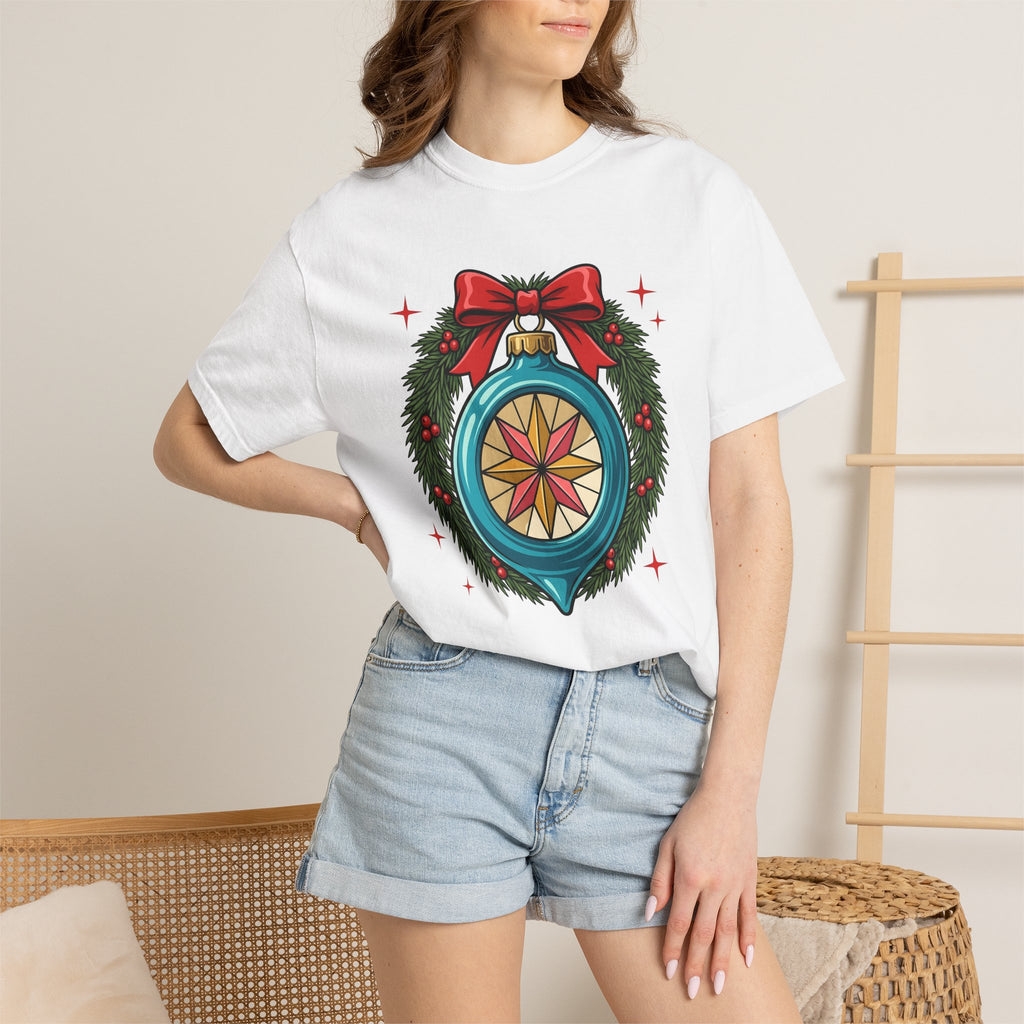 Decoration Wreath Shirt Christmas Celebration Gift Women Graphic Tee Wreath T-Shirt Christmas Fan Graphic Tshirt Party Graphic Retro Red