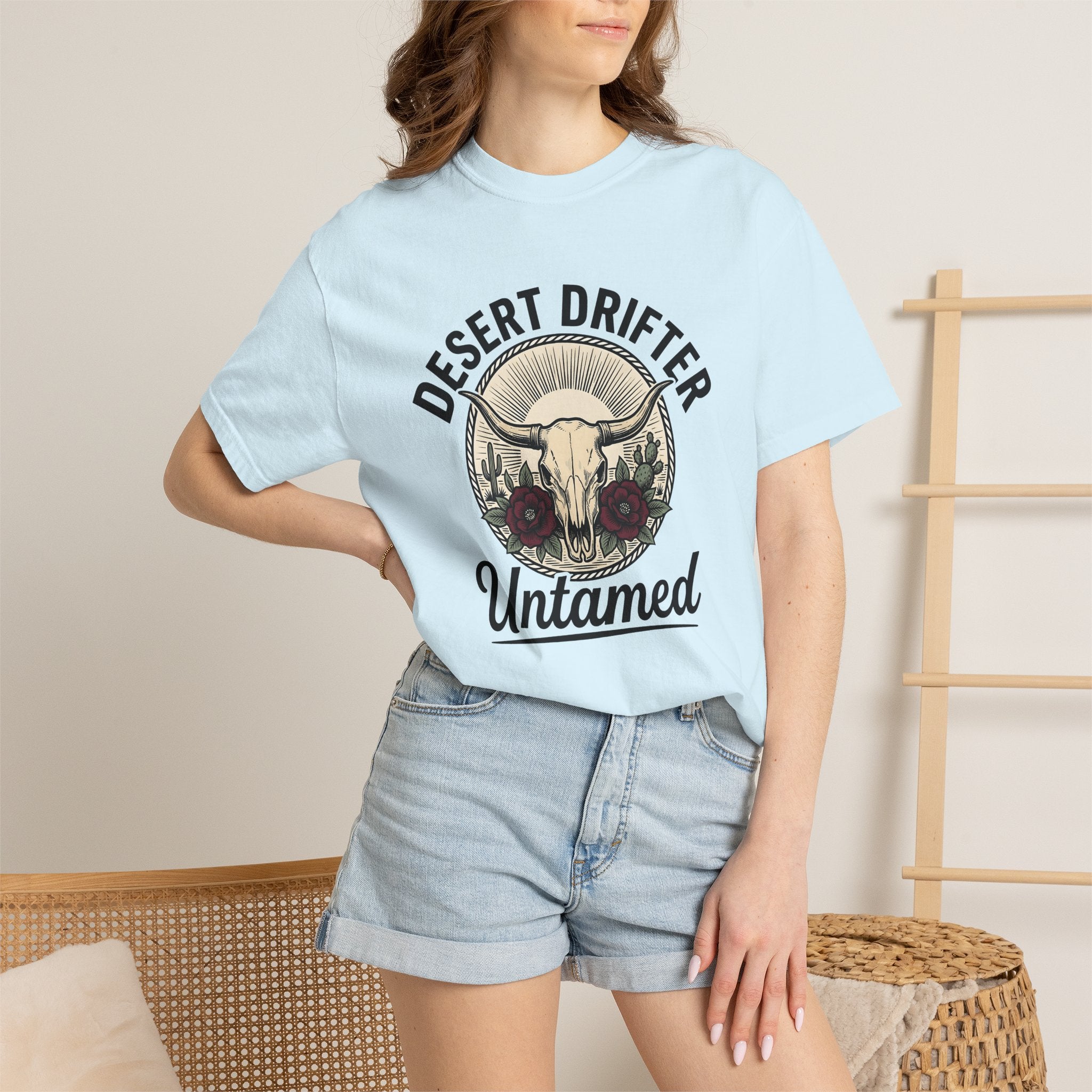 Bull Skull Shirt Cowgirl Western Gift Women Vintage Tee Skull T-Shirt Rodeo Fan Cowboy Tshirt Western Graphic Hand Drawn Cactus Tshirt