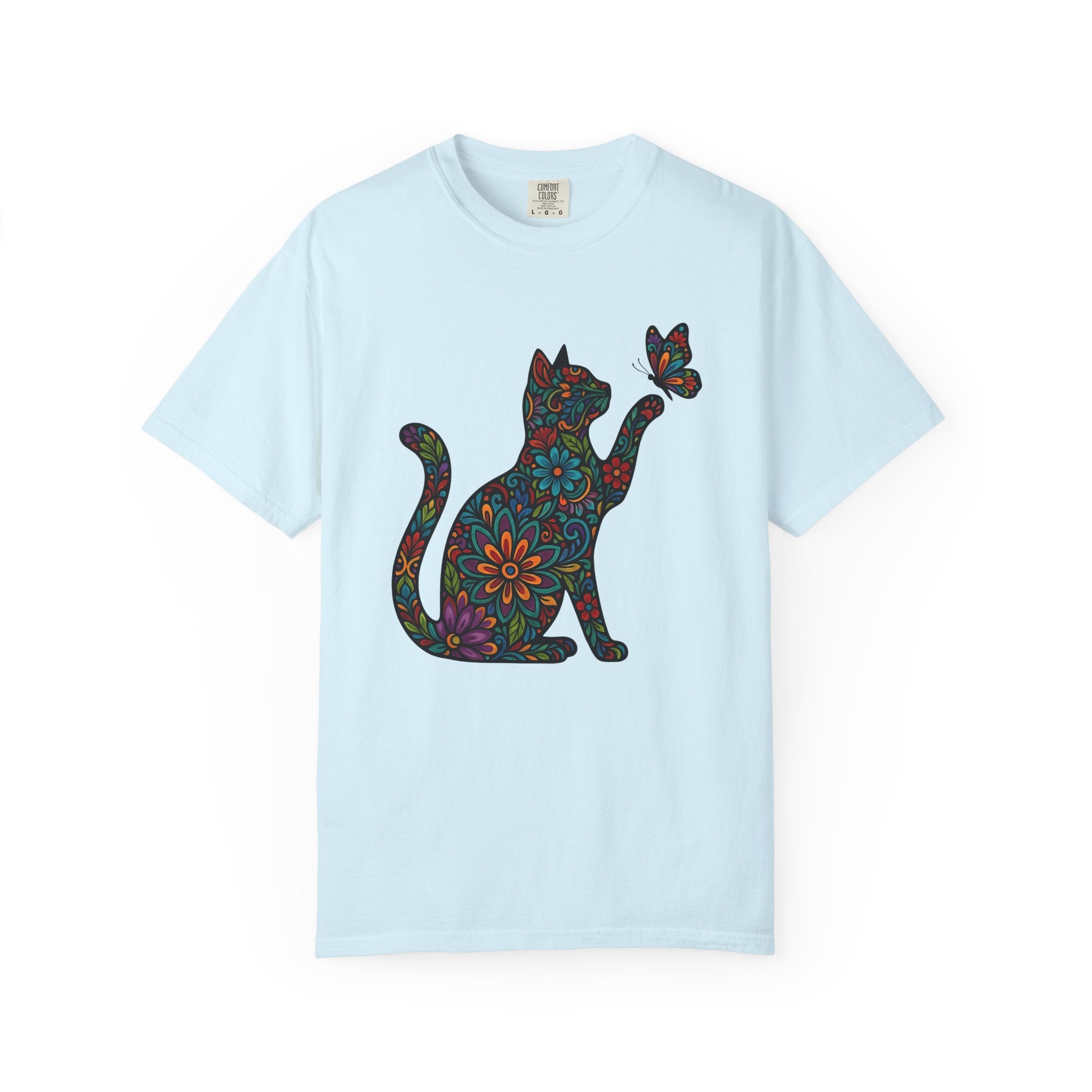 Blossom Kitty Shirt Cat Wildlife Gift Women Rustic Tee Kitten T-Shirt Cat Fan Animal Graphic Wildlife Illustration Cat Enthusiast Rustic