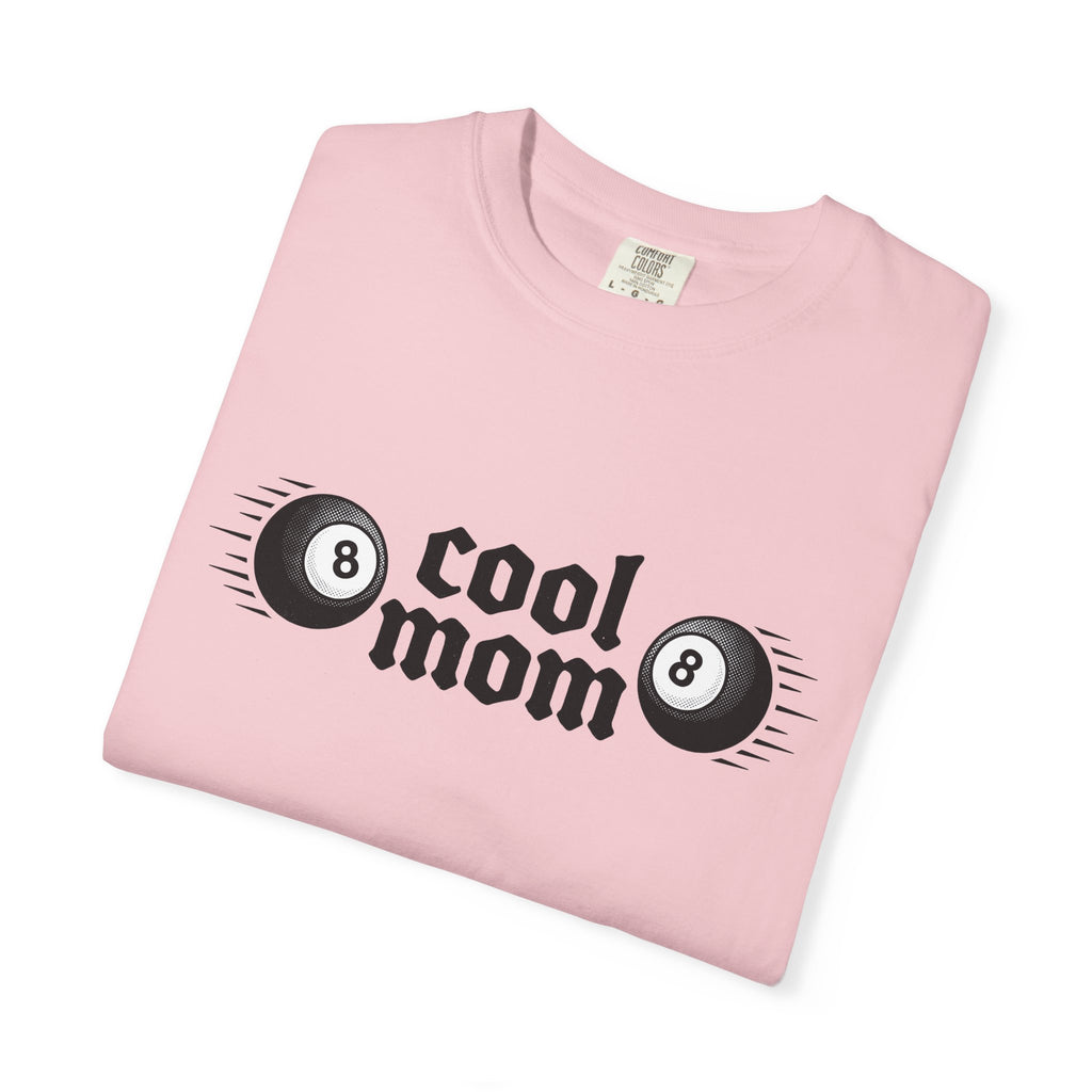 8 Ball Shirt Moms Athletics Gift Women Classic Tee Billiard T-Shirt Mom Enthusiast Retro Tshirt Sports Graphic Old School Speed Lines Tshirt