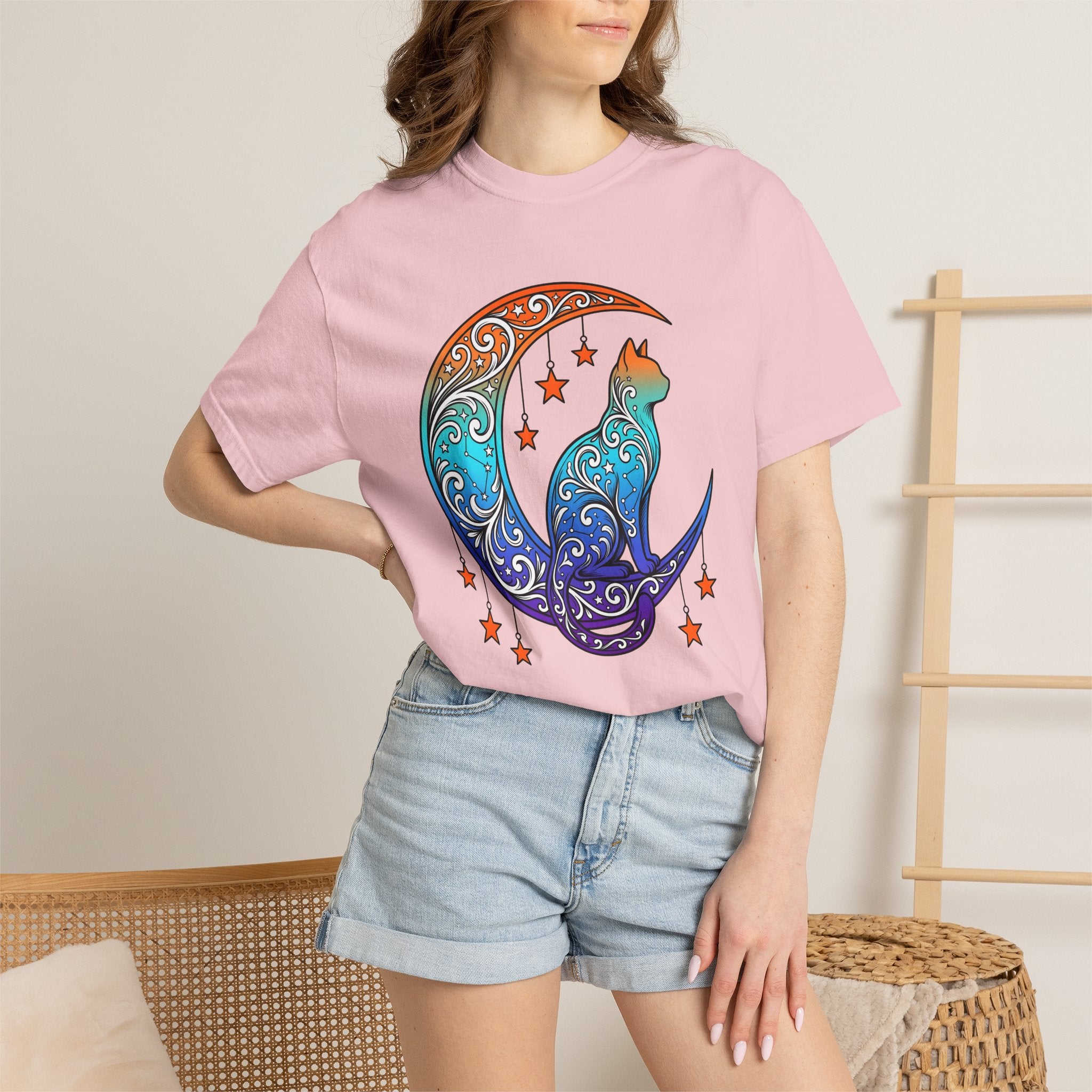 Celestial Cat Shirt Cat Moon Gift Women Boho Tee Kitty T-Shirt Cat Fan Feline Tshirt Lunar Graphic Psychedelic Stars Tshirt