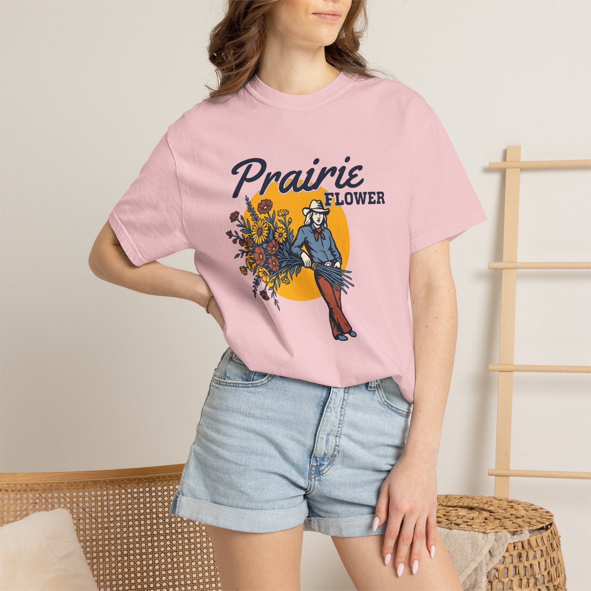 Cowgirl Flowers Shirt Cowgirl Ranch Gift Women Vintage Tee Wildflowers T-Shirt Cowgirl Fan Retro Tshirt Farm Graphic Classic Wildflower