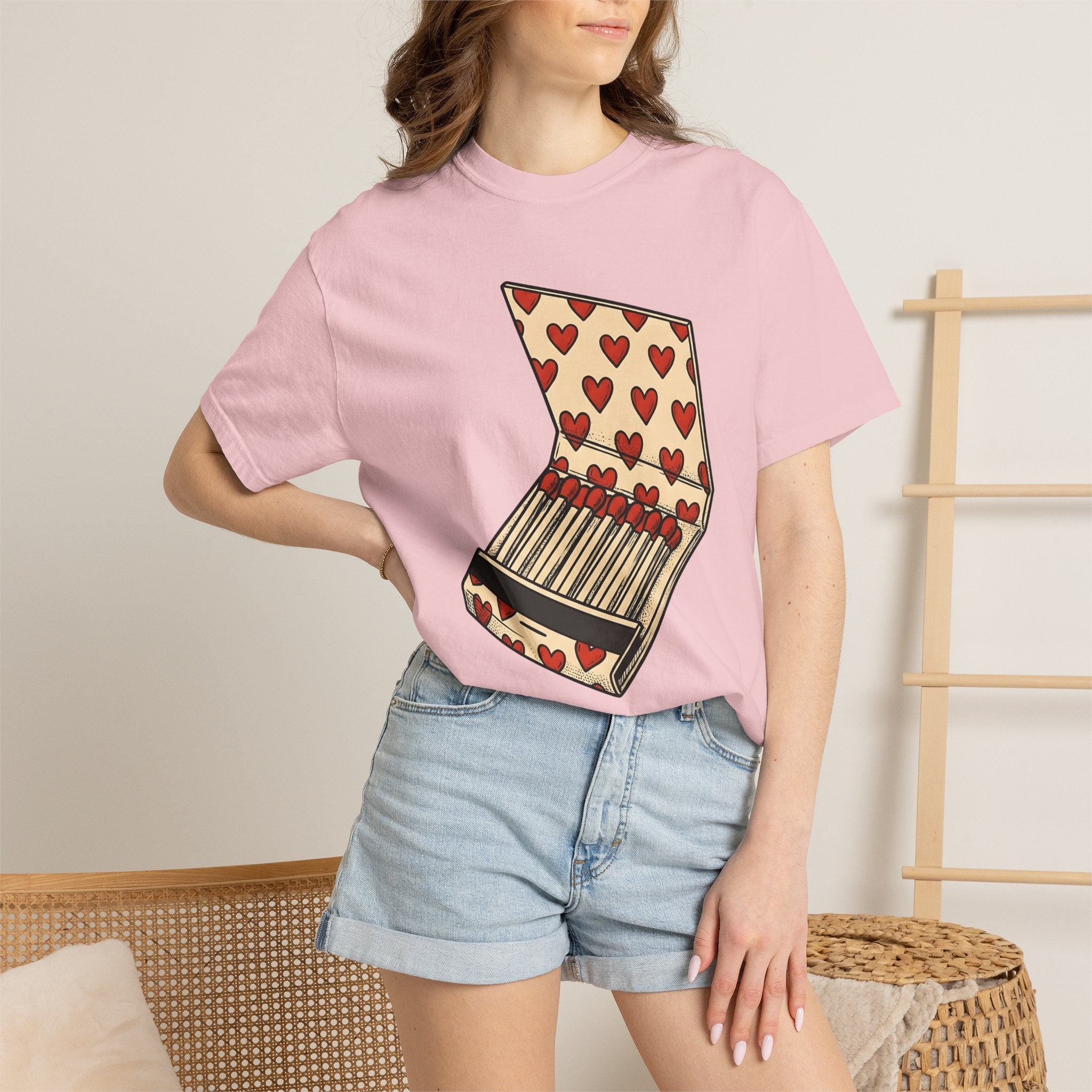 Heart Boxes Shirt St. Valentine's Day Relationships Gift Women Old School Tee Heart Box T-Shirt Valentine Fan Vintage Tshirt Love Graphic