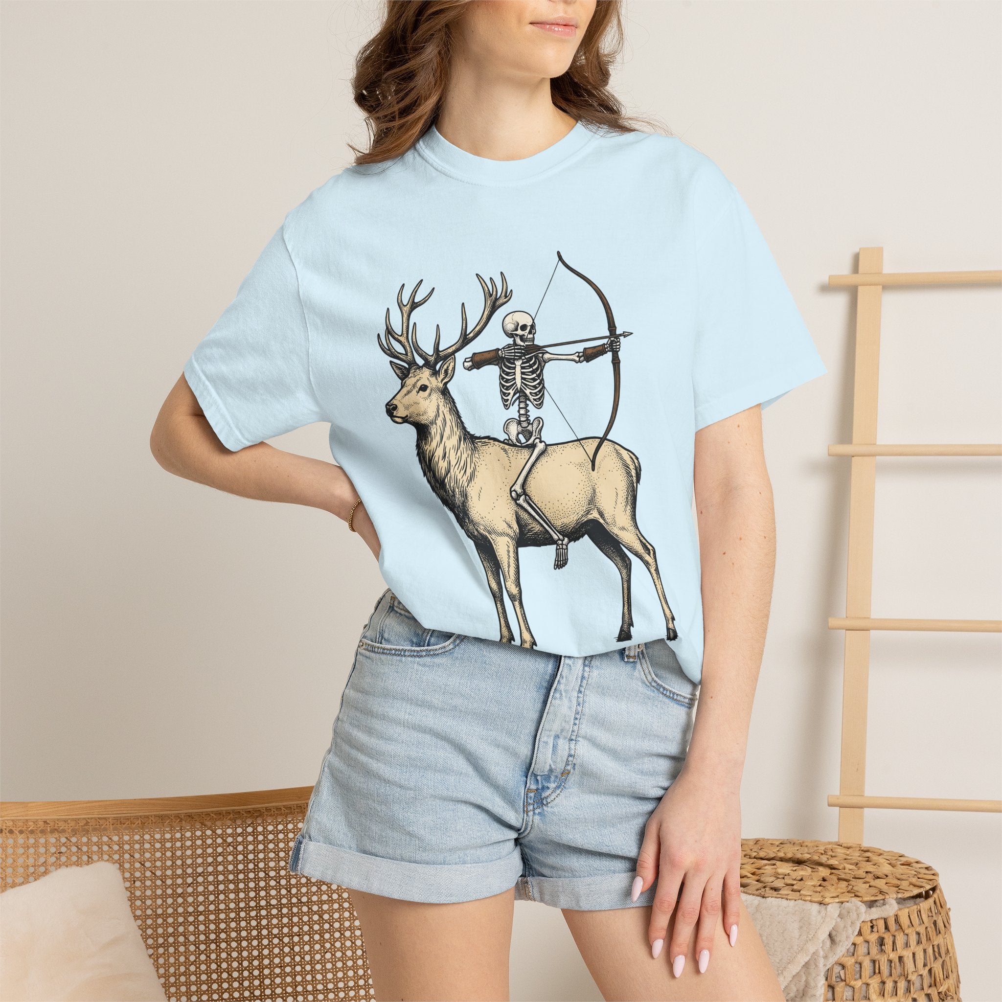Skull Stag Shirt Gothic Autumn Gift Women Retro Tee Antler T-Shirt Dark Fan Vintage Tshirt Fall Graphic Sketch Arrow Tshirt