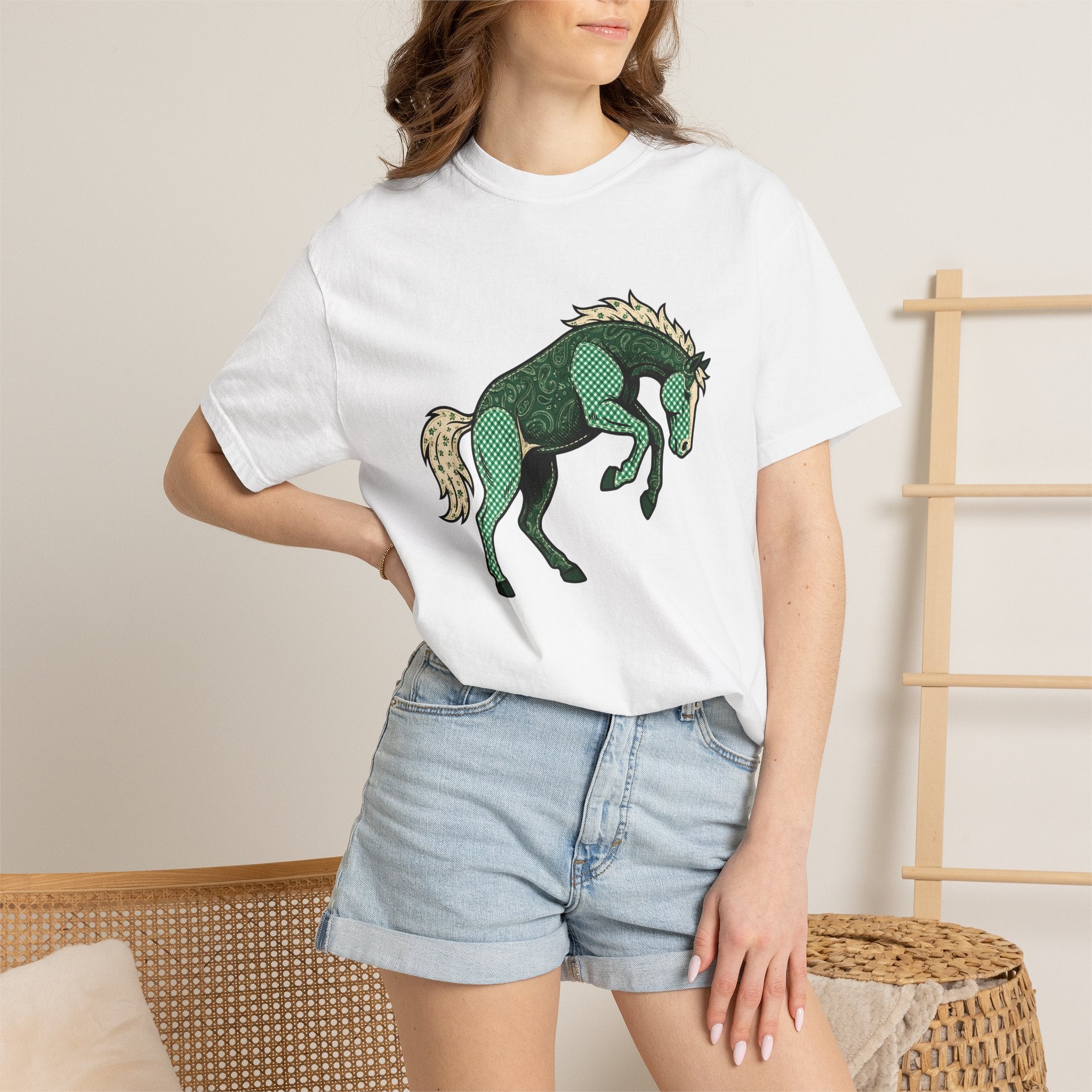 Spotted Horse Shirt St Patrick's Day Horse Gift Women Rustic Tee Pinto T-Shirt St Patricks Fan Vintage Tshirt Equine Graphic Retro Clover