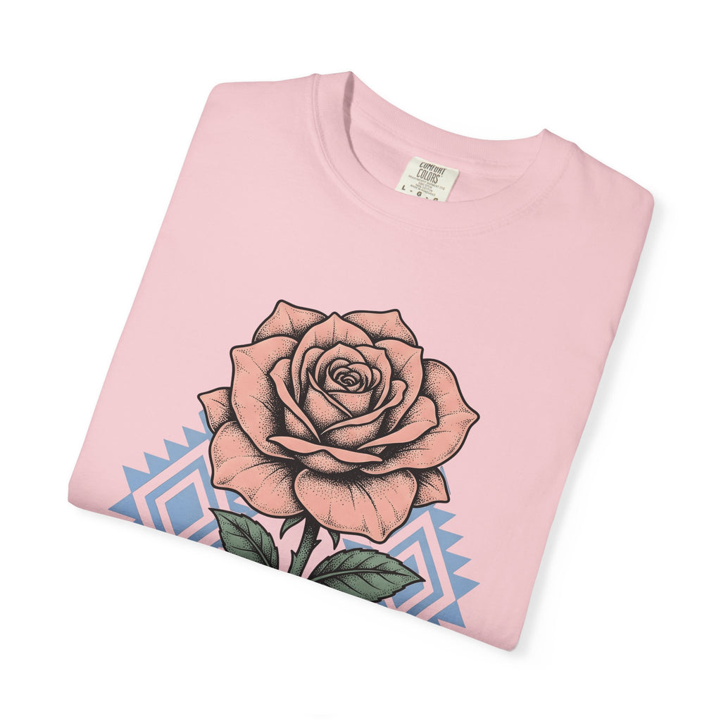 Rose Bloom Shirt Cowgirl Botanical Gift Women Rustic Tee Flower T-Shirt Cowgirl Fan Floral Tshirt Vintage Illustration Retro Shape Design
