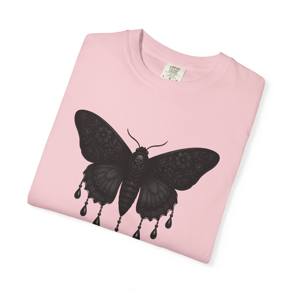 Spooky Moth Shirt Halloween Dark Gift Women Horror Art Tee Moth T-Shirt Horror Fan Macabre Graphic Tshirt Retro Bones Tshirt