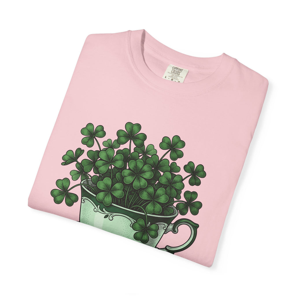 Clover Tea Cup Shirt St Patrick's Day Flower Gift Women Retro Tee Teacup T-Shirt Shamrock Fan Vintage Tshirt Floral Graphic Sketch Plate
