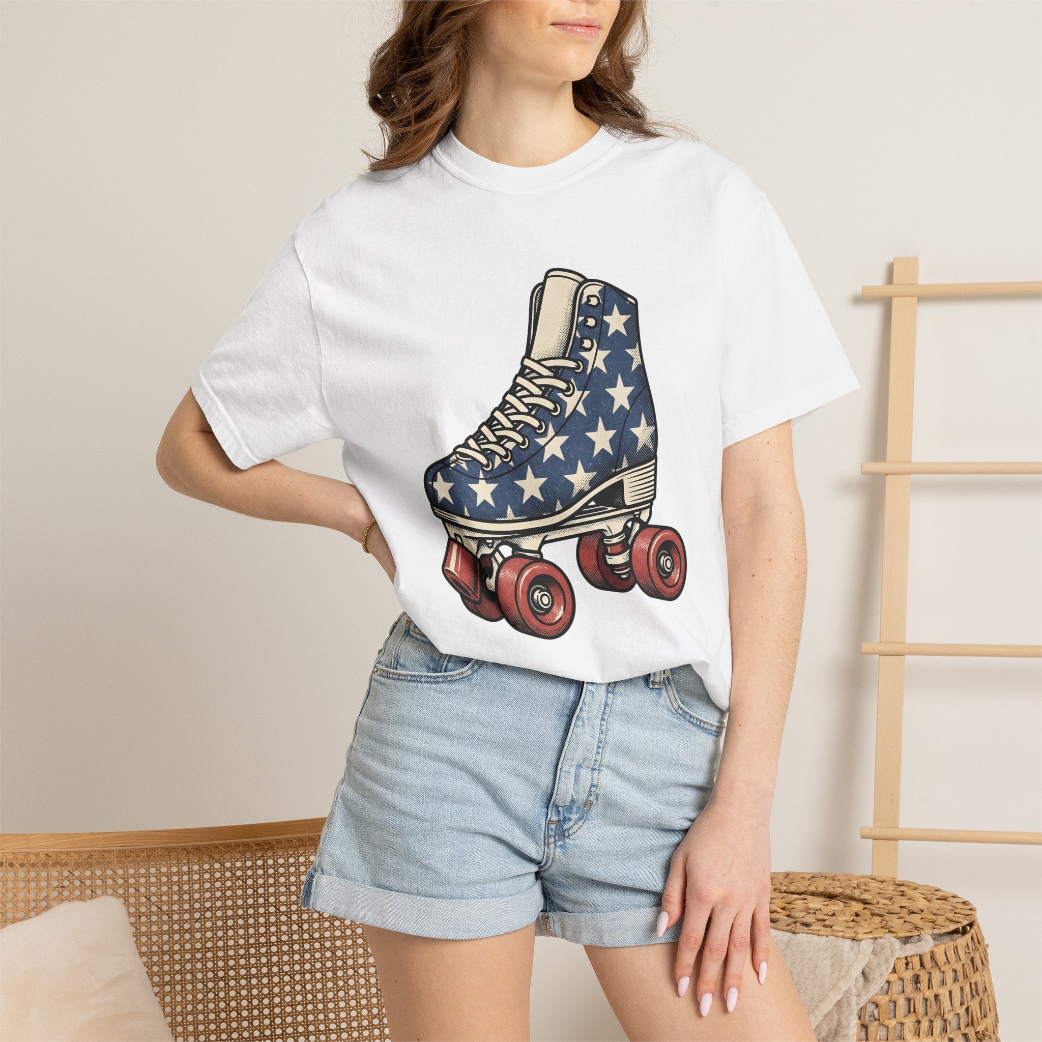 Roller Skates Shirt Roller Skate Usa Gift Women Hand Drawn Tee Roller Skating T-Shirt Skater Fan Sketched Tshirt American Graphic Star
