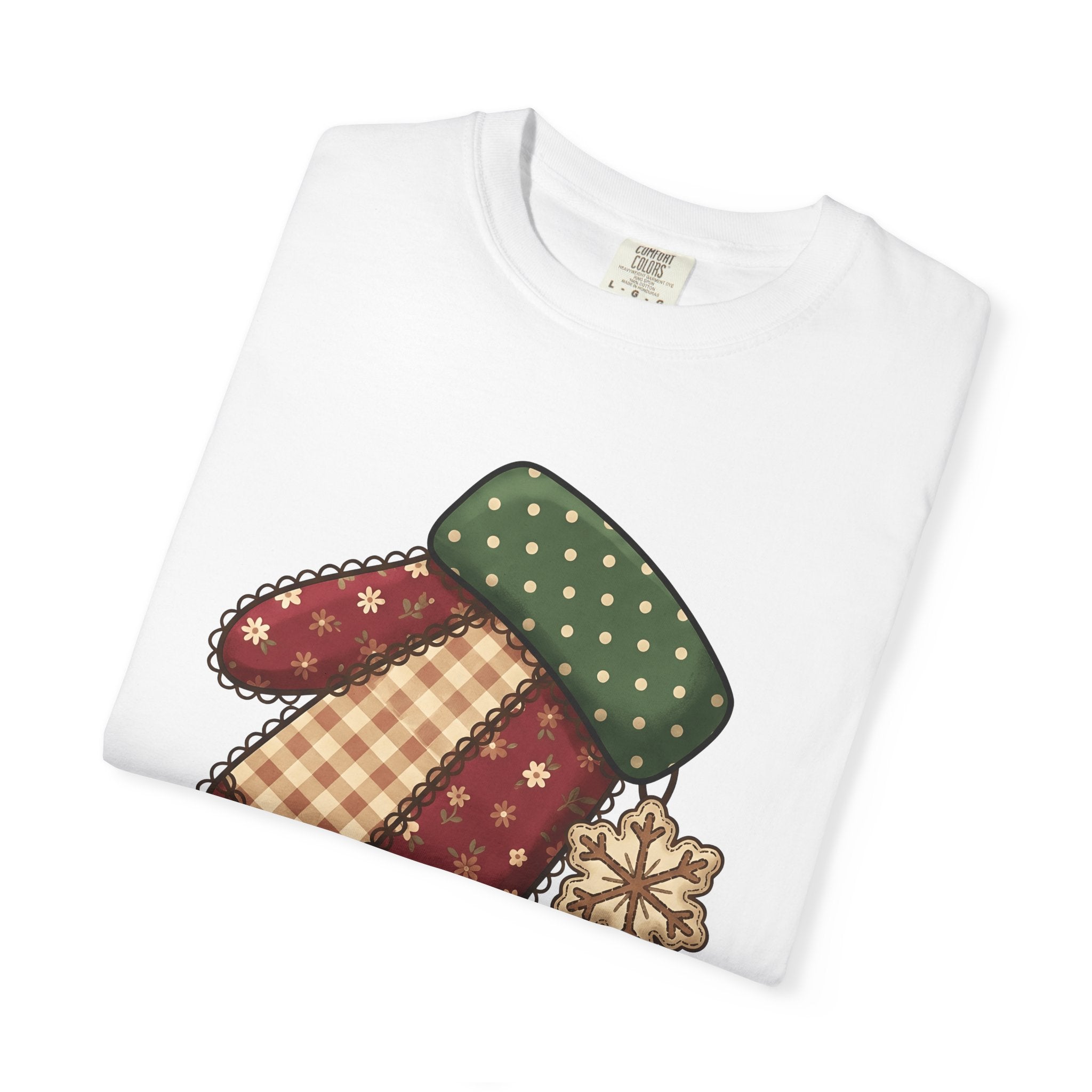 Winter Mitten Shirt Holiday Christmas Gift Women Folk Art Tee Glove T-Shirt Christmas Fan Handmade Tshirt Xmas Graphic Vintage Snowflake