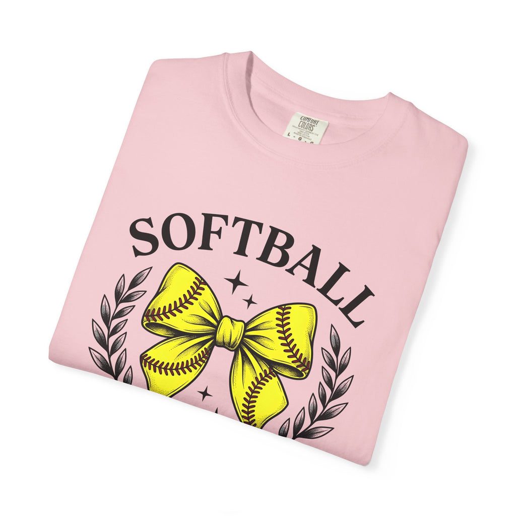 Softball Bow Ribbon Shirt Softball Mom Competition Gift Women Heavy Tee Softball T-Shirt Mom Fan Grunge Tshirt Competitive Graphic Old